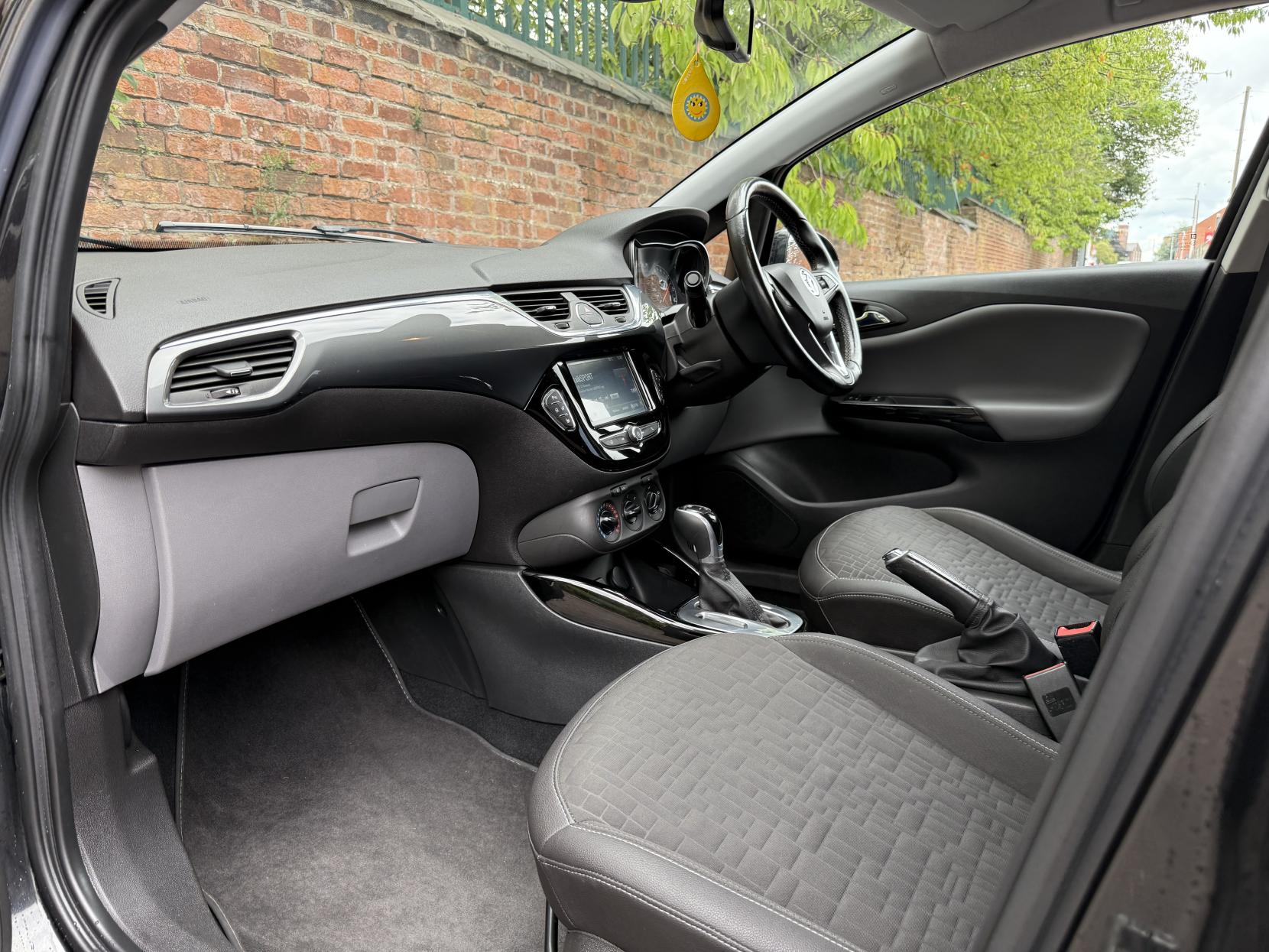 Vauxhall Corsa 1.4i SE Hatchback 5dr Petrol Auto Euro 6 (90 ps)