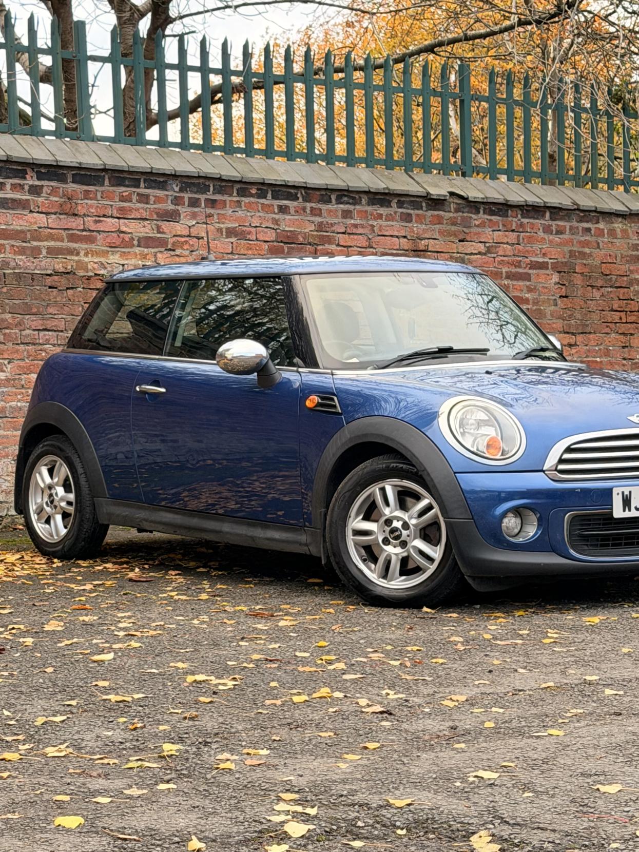 MINI Hatch 1.6 One Hatchback 3dr Petrol Manual Euro 5 (98 ps)
