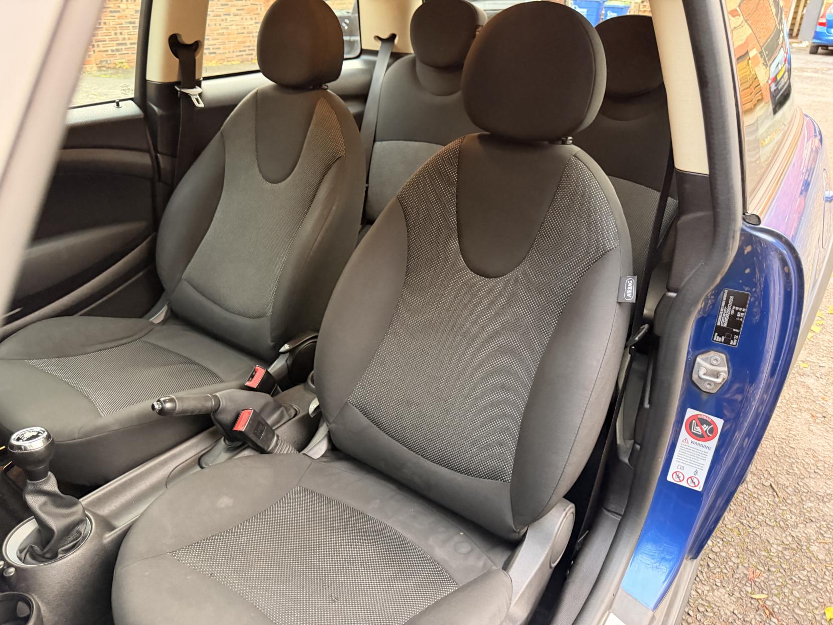 MINI Hatch 1.6 One Hatchback 3dr Petrol Manual Euro 5 (98 ps)