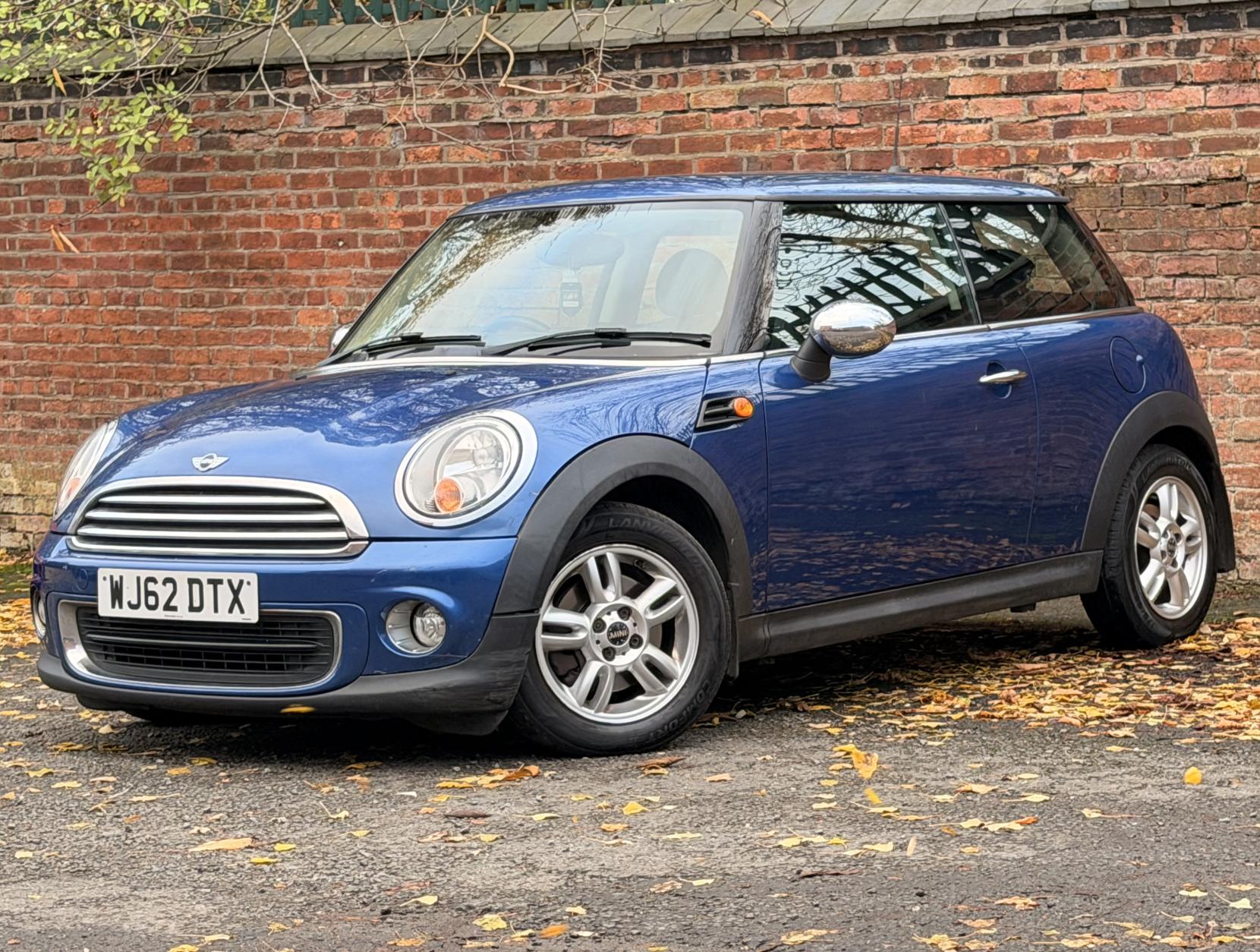 MINI Hatch 1.6 One Hatchback 3dr Petrol Manual Euro 5 (98 ps)
