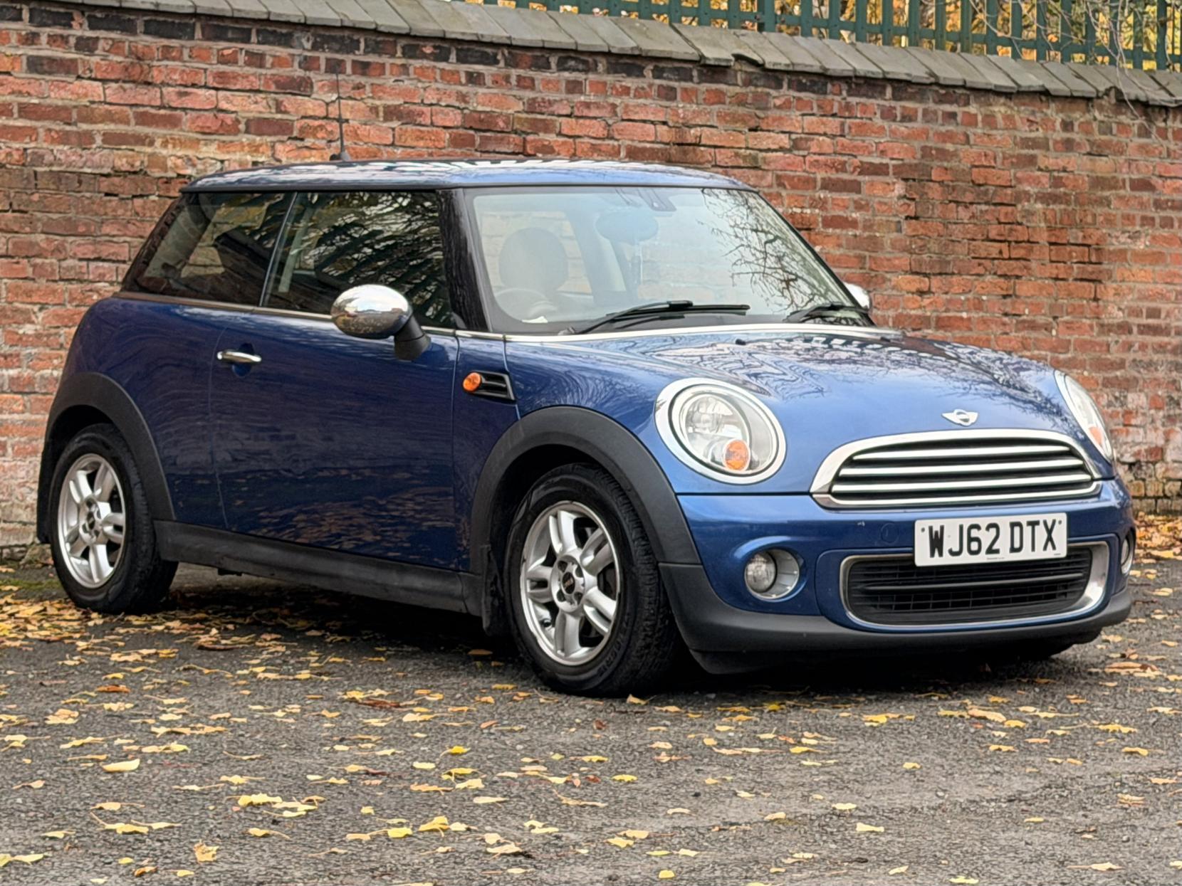 MINI Hatch 1.6 One Hatchback 3dr Petrol Manual Euro 5 (98 ps)
