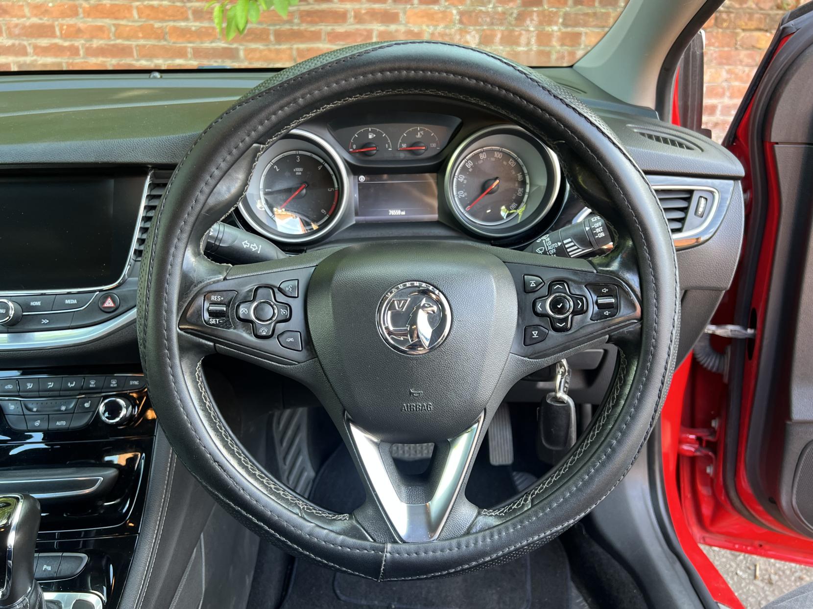 Vauxhall Astra 1.6 CDTi BlueInjection Elite Nav Hatchback 5dr Diesel Auto Euro 6 (136 ps)