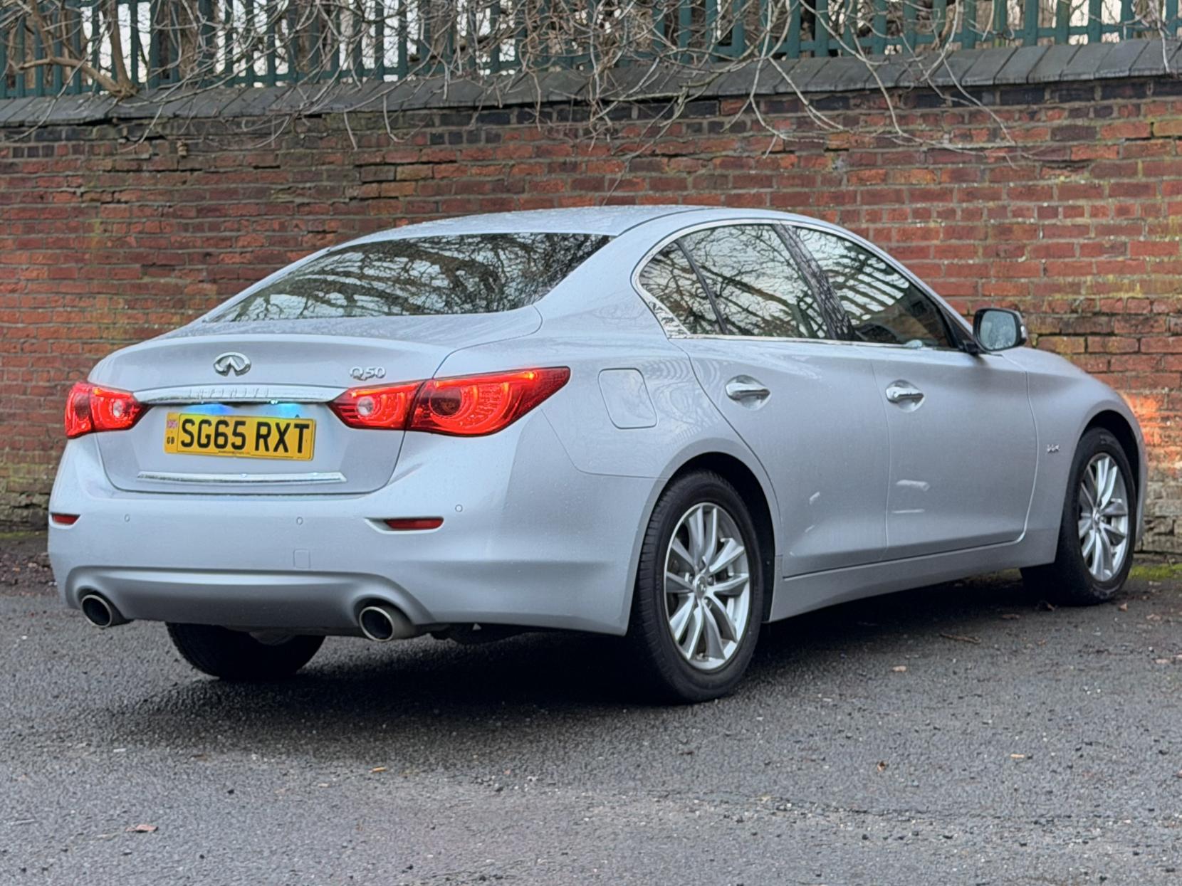 Infiniti Q50 2.2d SE Saloon 4dr Diesel Manual Euro 5 (s/s) (170 ps)