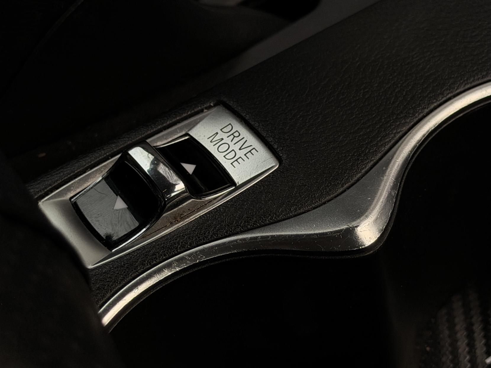 Infiniti Q50 2.2d SE Saloon 4dr Diesel Manual Euro 5 (s/s) (170 ps)