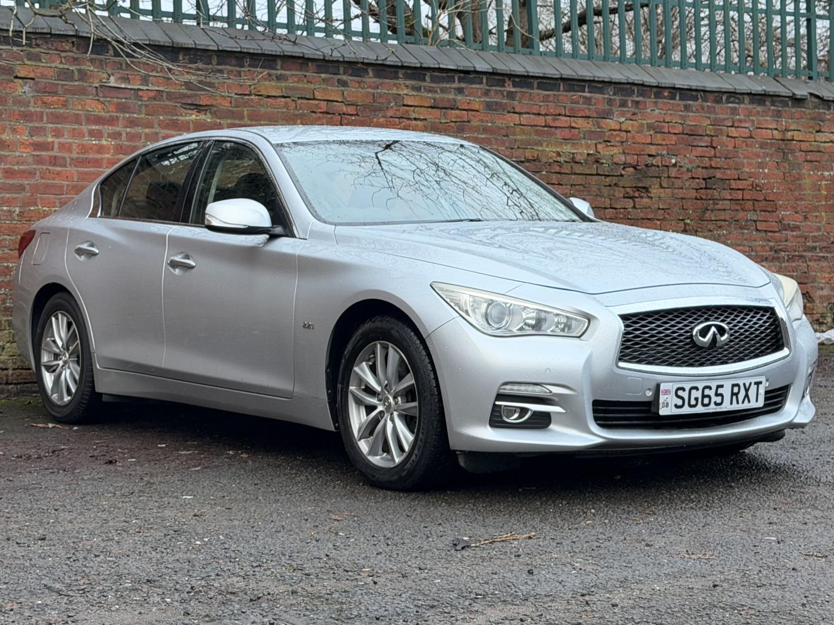 Infiniti Q50 2.2d SE Saloon 4dr Diesel Manual Euro 5 (s/s) (170 ps)
