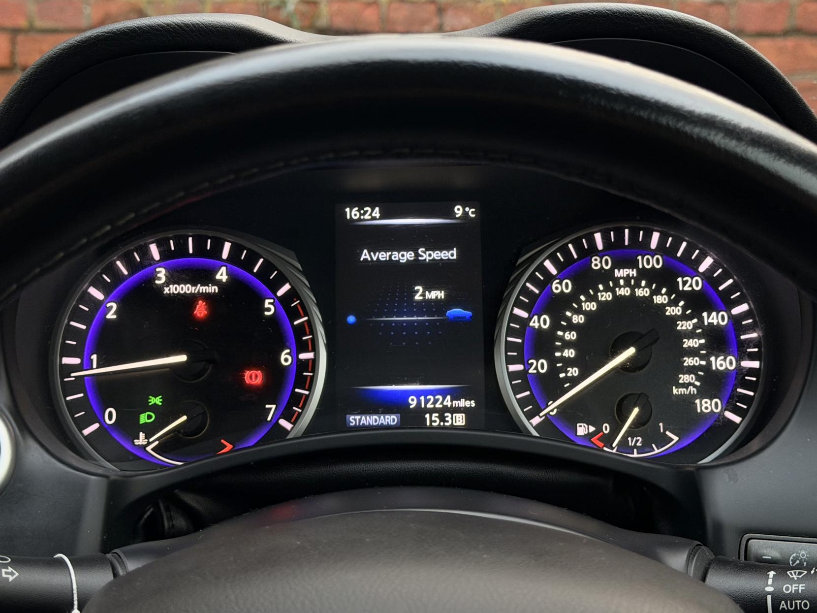 Infiniti Q50 2.2d SE Saloon 4dr Diesel Manual Euro 5 (s/s) (170 ps)