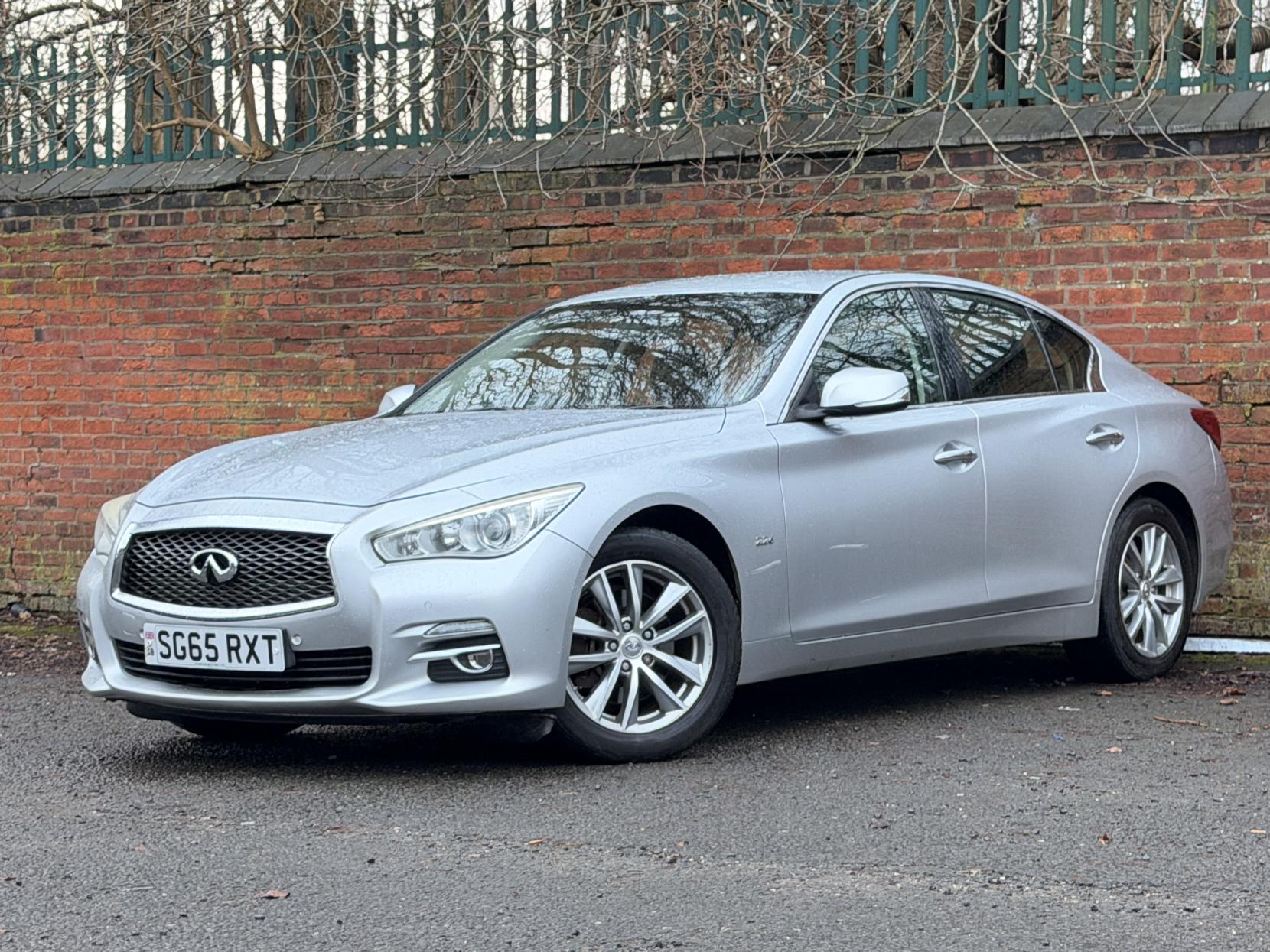 Infiniti Q50 2.2d SE Saloon 4dr Diesel Manual Euro 5 (s/s) (170 ps)