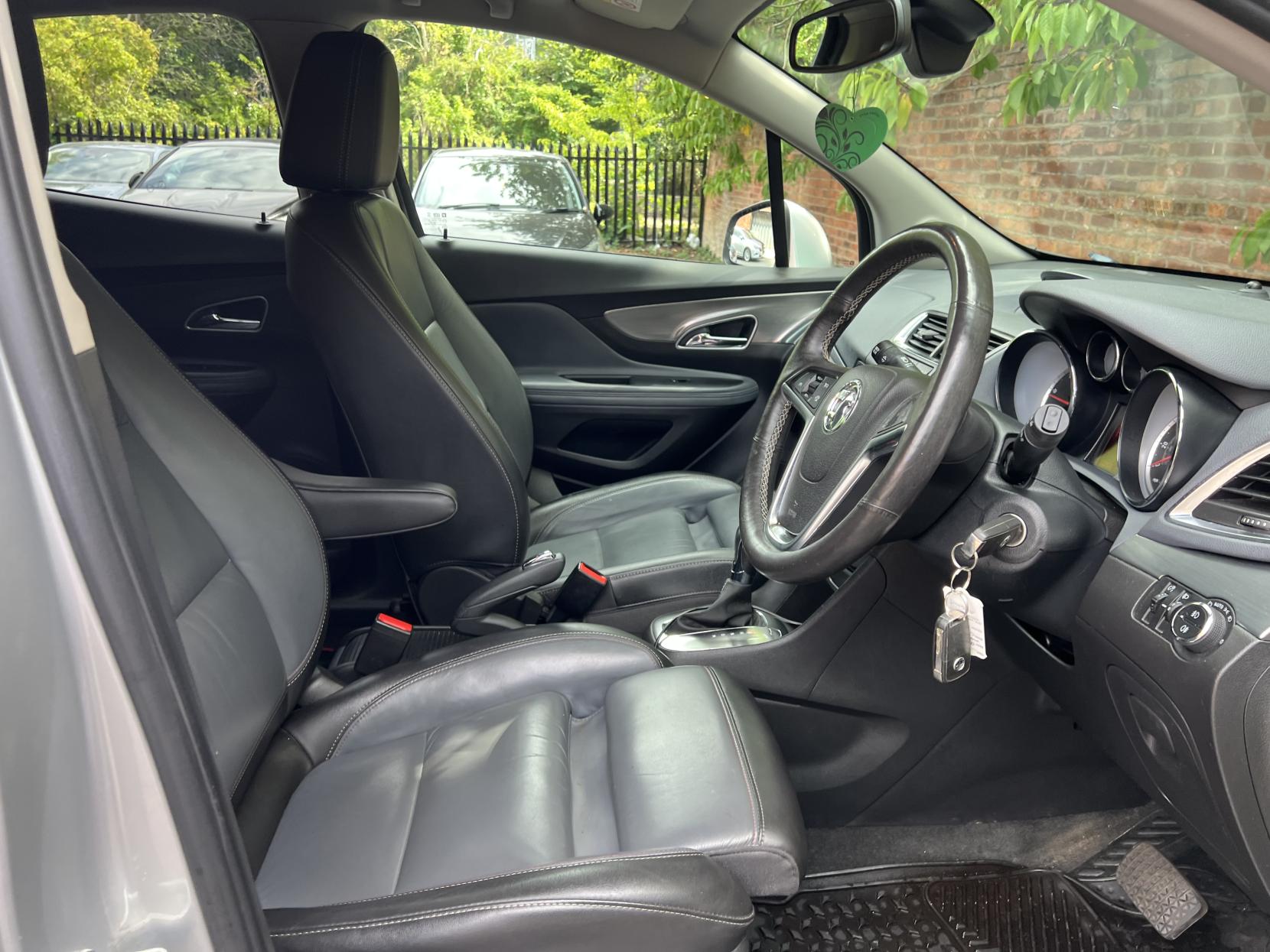 Vauxhall Mokka 1.6 CDTi SE SUV 5dr Diesel Auto 2WD Euro 6 (136 ps)