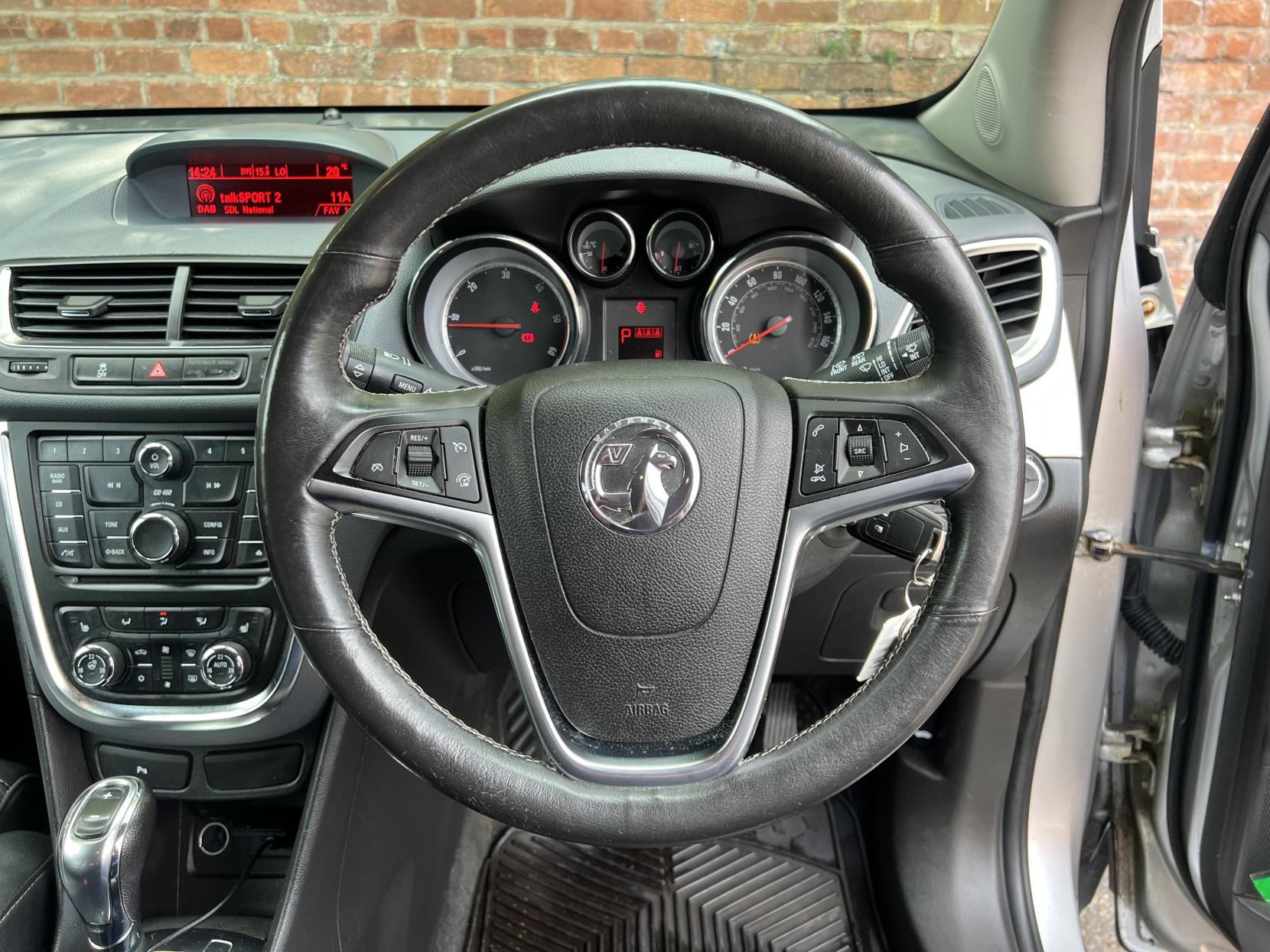 Vauxhall Mokka 1.6 CDTi SE SUV 5dr Diesel Auto 2WD Euro 6 (136 ps)