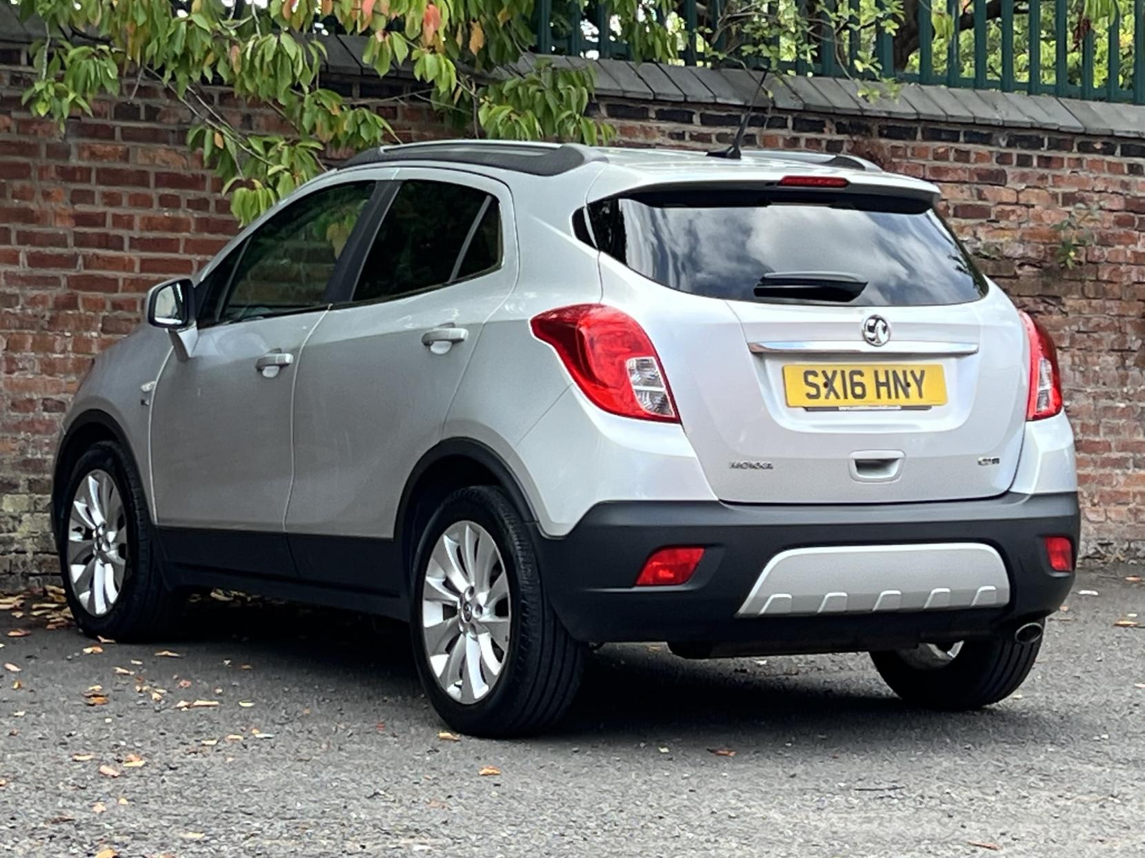 Vauxhall Mokka 1.6 CDTi SE SUV 5dr Diesel Auto 2WD Euro 6 (136 ps)