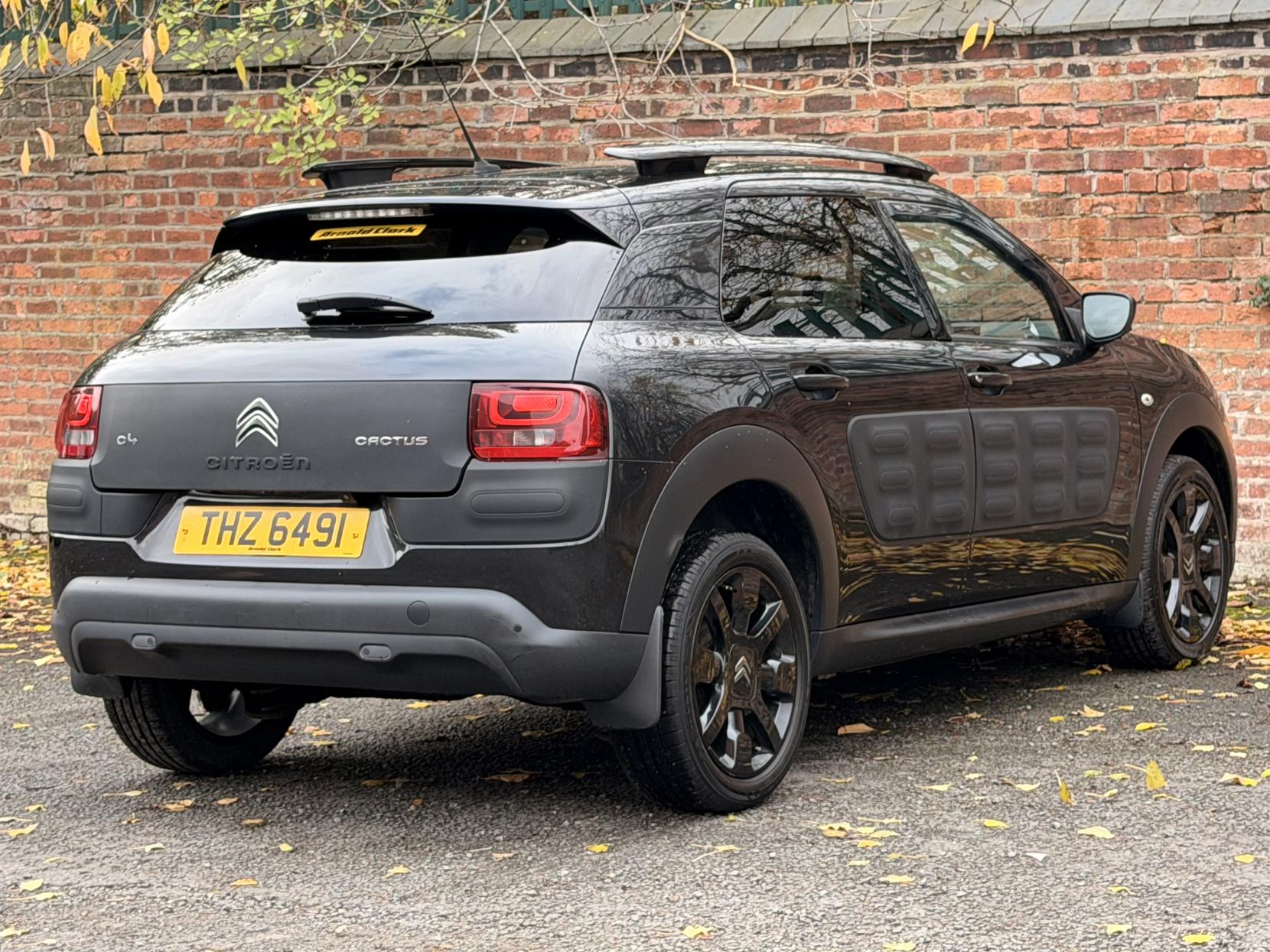 Citroen C4 Cactus 1.2 PureTech Flair Hatchback 5dr Petrol ETG5 Euro 6 (s/s) (82 ps)
