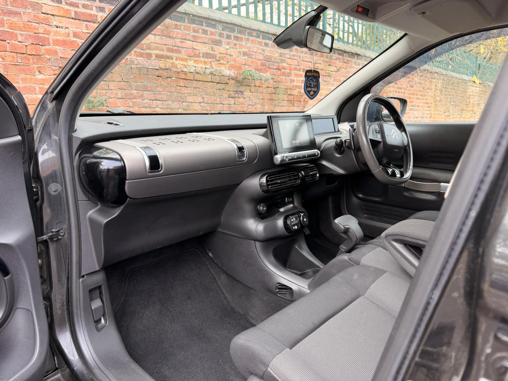 Citroen C4 Cactus 1.2 PureTech Flair Hatchback 5dr Petrol ETG5 Euro 6 (s/s) (82 ps)