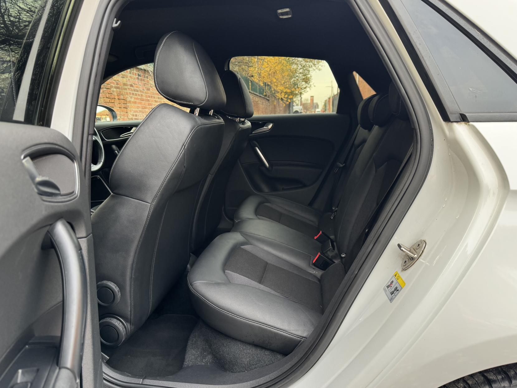 Audi A1 1.4 TFSI S line Sportback 5dr Petrol Manual Euro 5 (s/s) (122 ps)