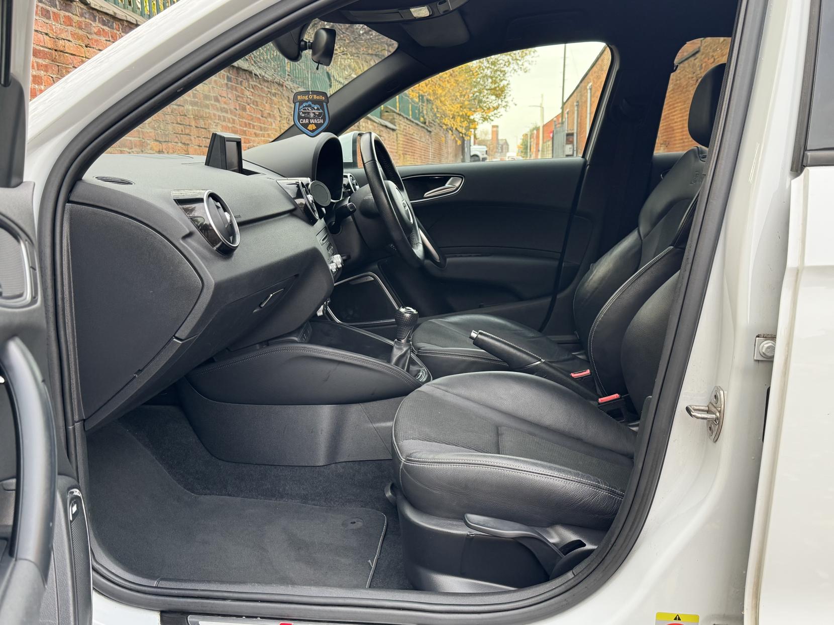 Audi A1 1.4 TFSI S line Sportback 5dr Petrol Manual Euro 5 (s/s) (122 ps)