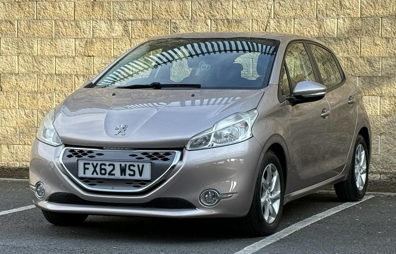 Peugeot 208 1.4 e-HDi Active Hatchback 5dr Diesel EGC Euro 5 (s/s) (70 ps)