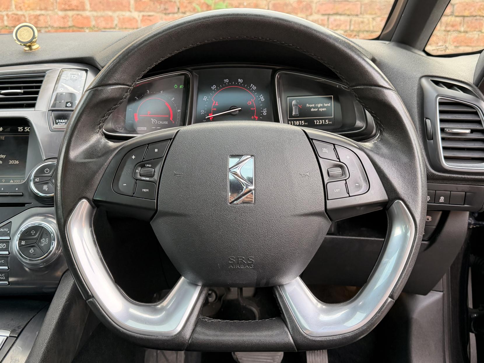 Citroen DS5 2.0 HDi DStyle Hatchback 5dr Diesel Auto Euro 5 (160 ps)