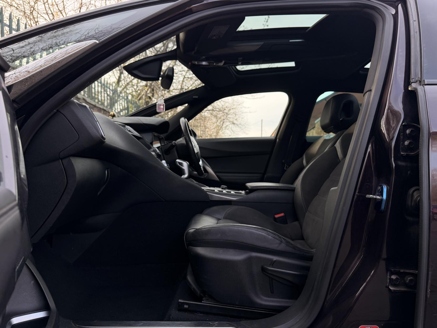 Citroen DS5 2.0 HDi DStyle Hatchback 5dr Diesel Auto Euro 5 (160 ps)