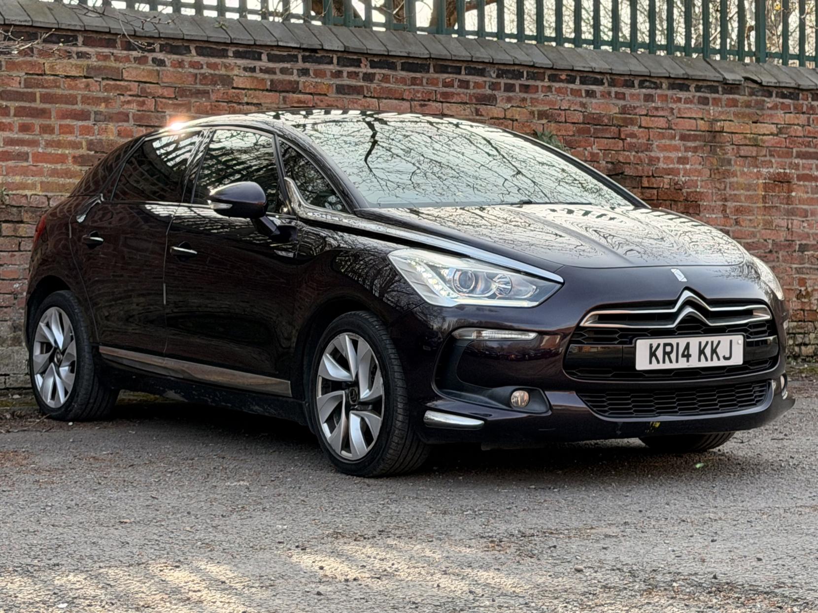 Citroen DS5 2.0 HDi DStyle Hatchback 5dr Diesel Auto Euro 5 (160 ps)