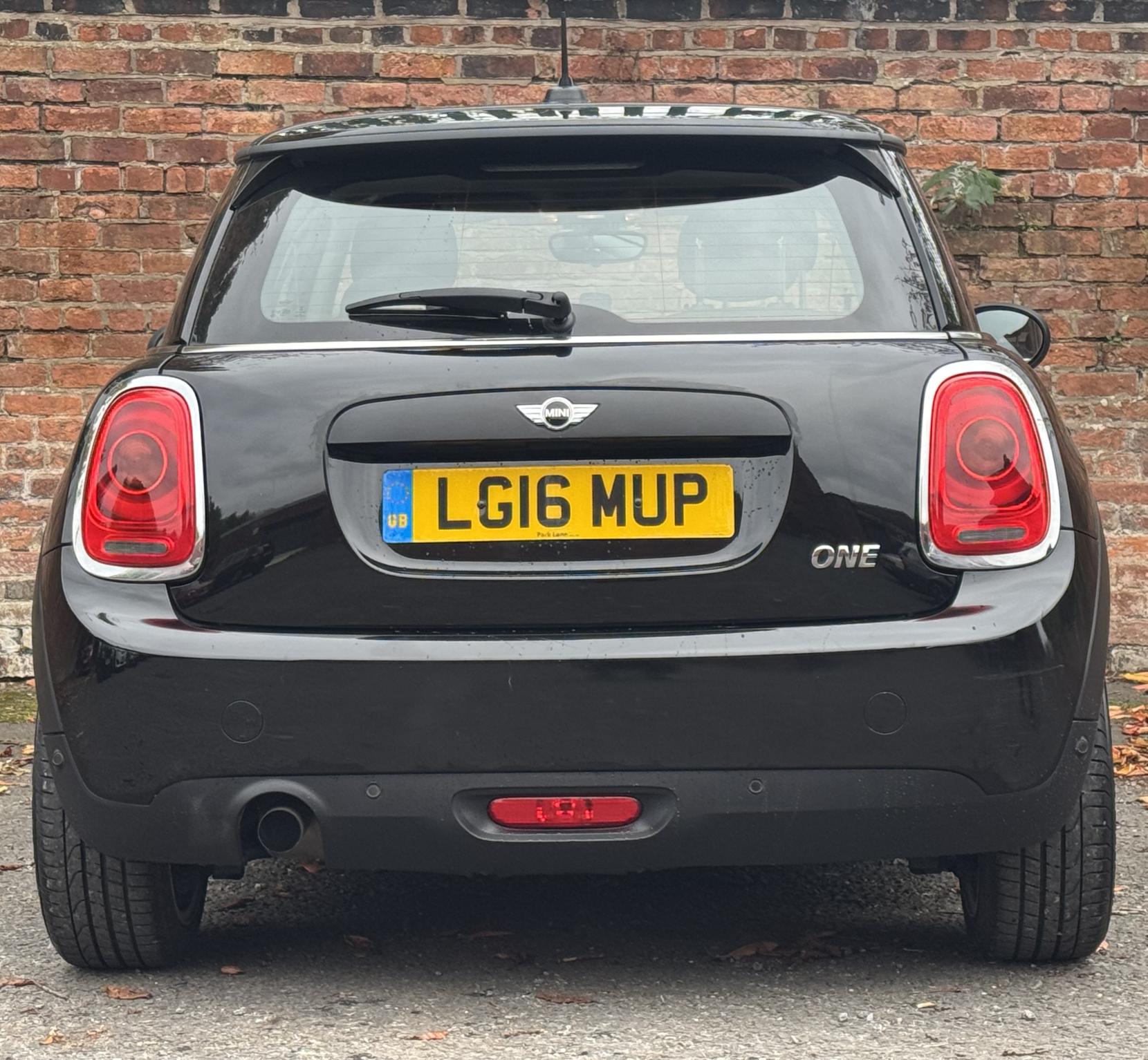 MINI Hatch 1.2 One Hatchback 3dr Petrol Auto Euro 6 (s/s) (102 ps)