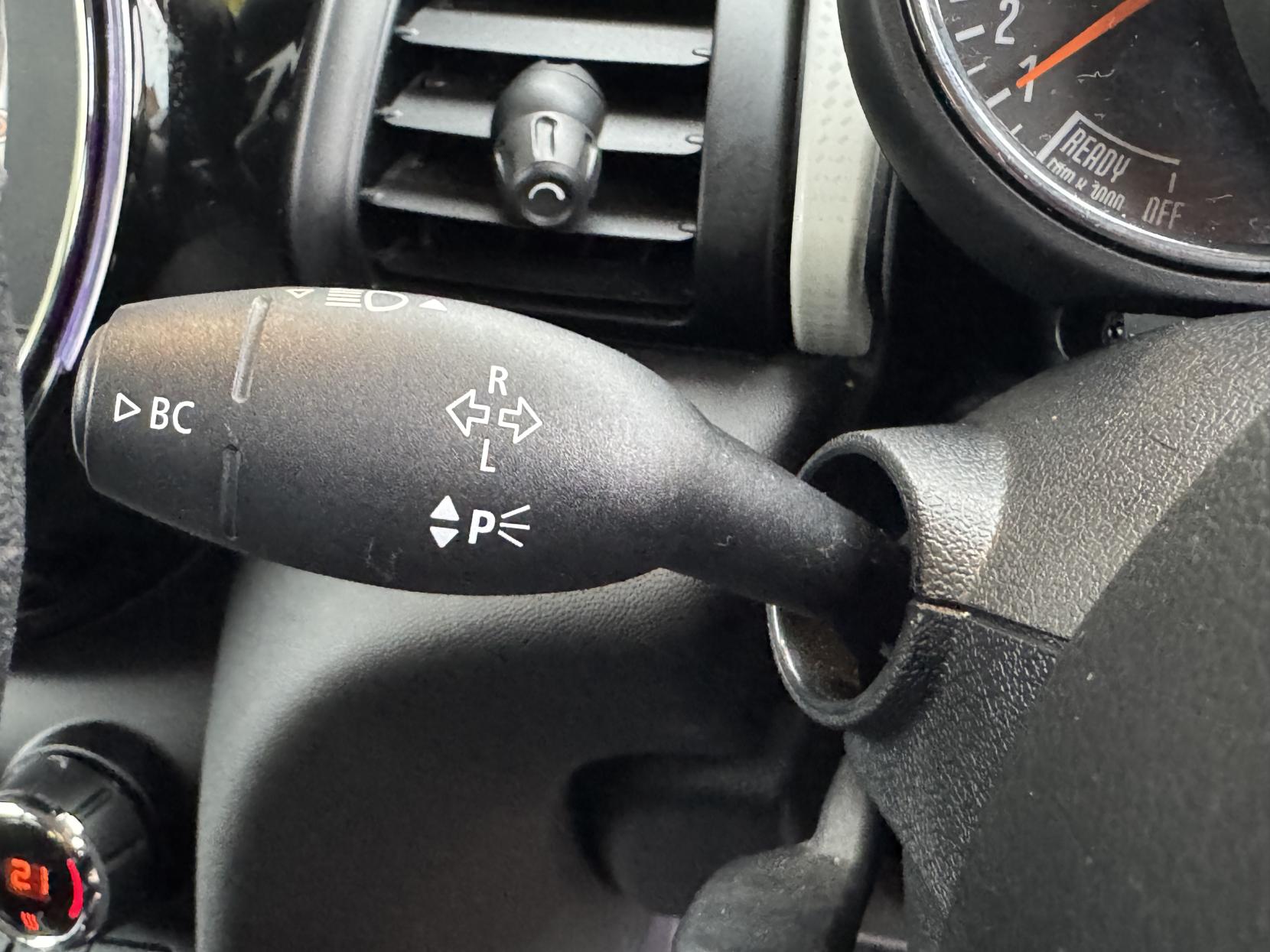 MINI Hatch 1.2 One Hatchback 3dr Petrol Auto Euro 6 (s/s) (102 ps)