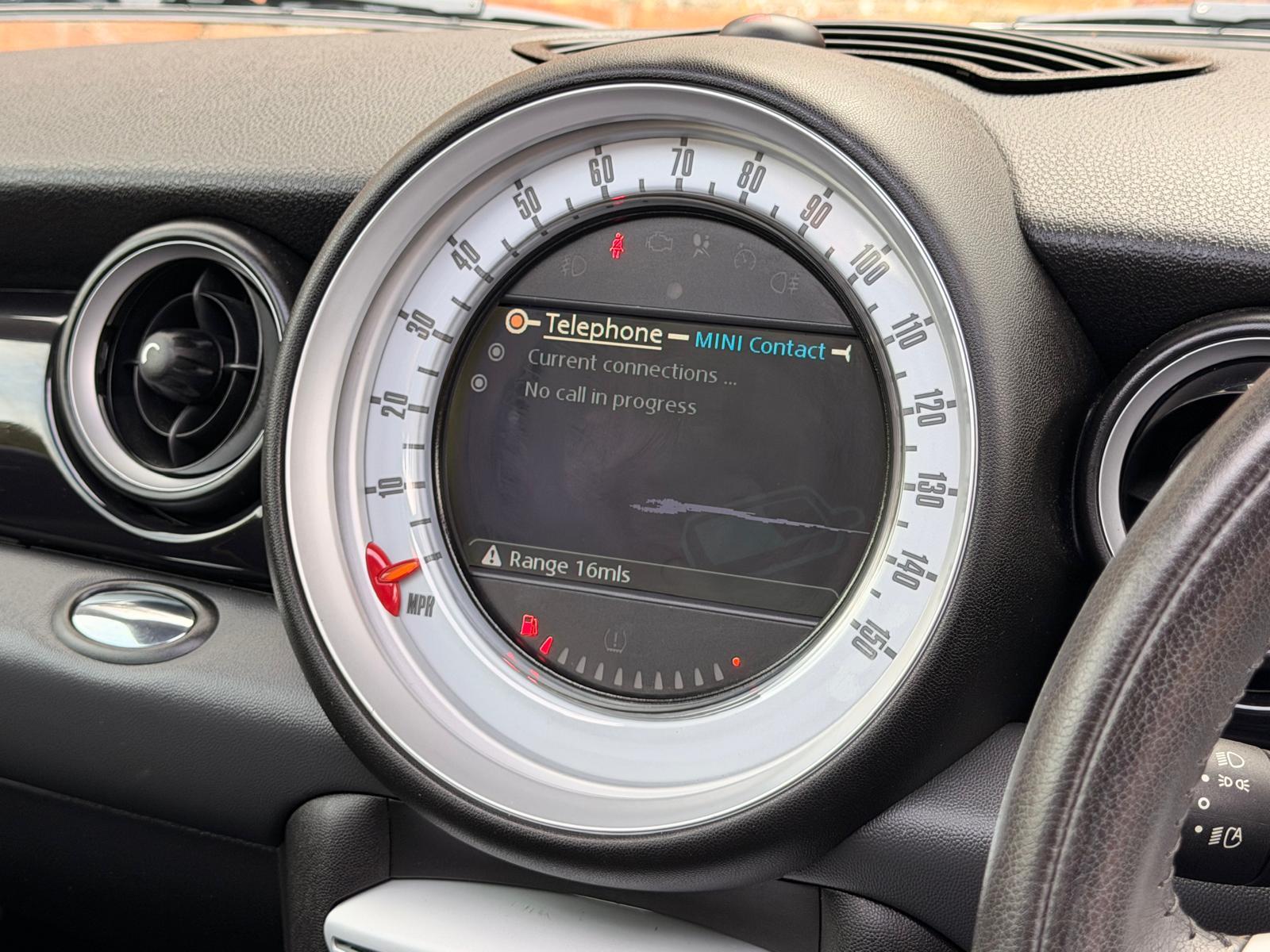 MINI Hatch 1.6 Cooper Hatchback 3dr Petrol Steptronic Euro 4 (120 ps)