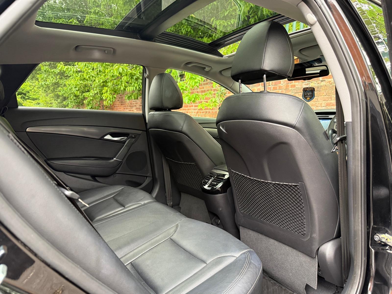 Hyundai i40 1.7 CRDi Blue Drive Premium Tourer 5dr Diesel DCT Euro 6 (s/s) (141 ps)