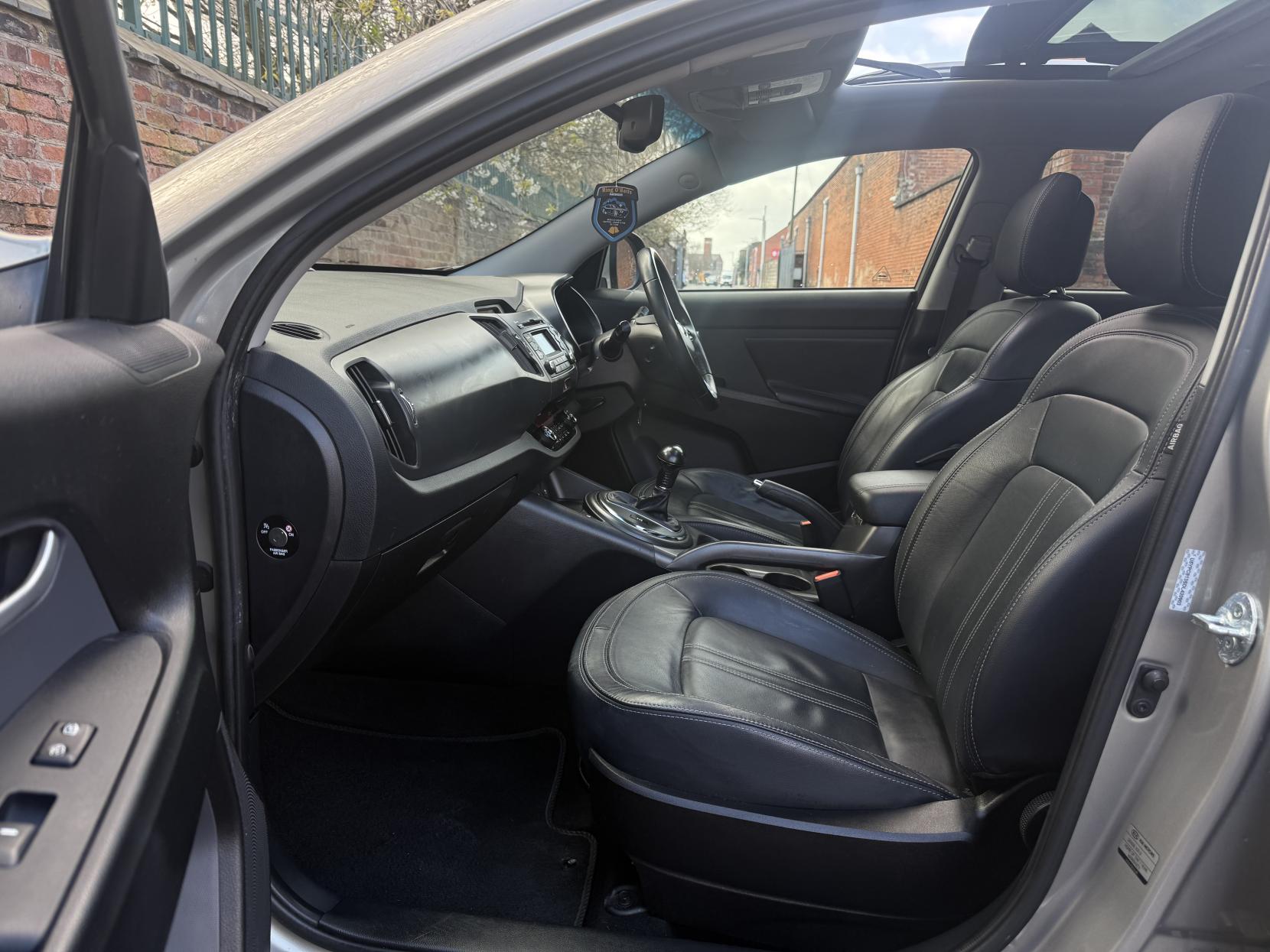 Kia Sportage 2.0 CRDi KX-3 SUV 5dr Diesel Auto AWD Euro 5 (134 bhp)