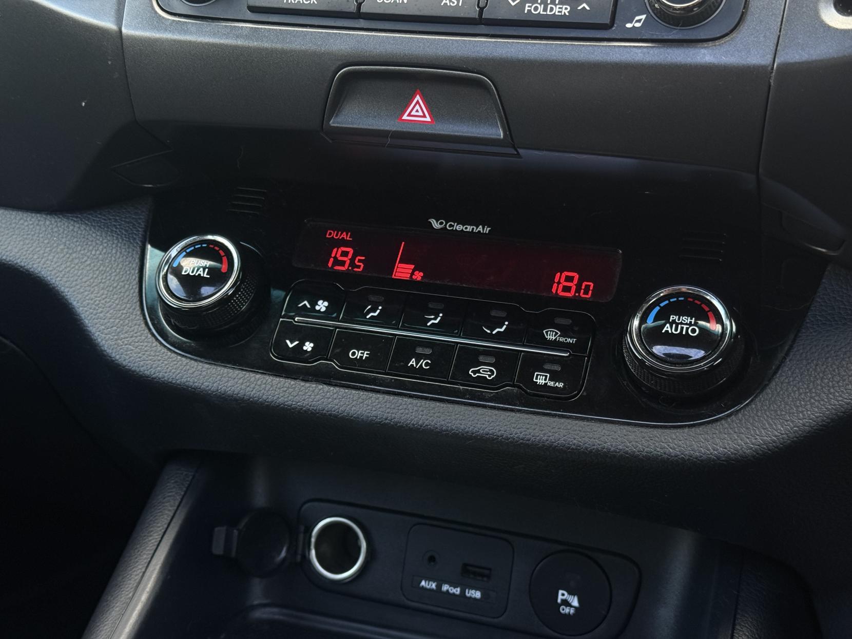 Kia Sportage 2.0 CRDi KX-3 SUV 5dr Diesel Auto AWD Euro 5 (134 bhp)