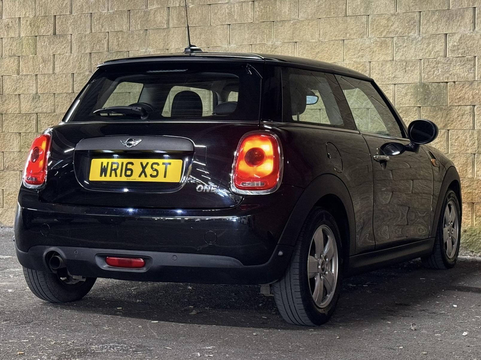 MINI Hatch 1.2 One Hatchback 3dr Petrol Auto Euro 6 (s/s) (102 ps)