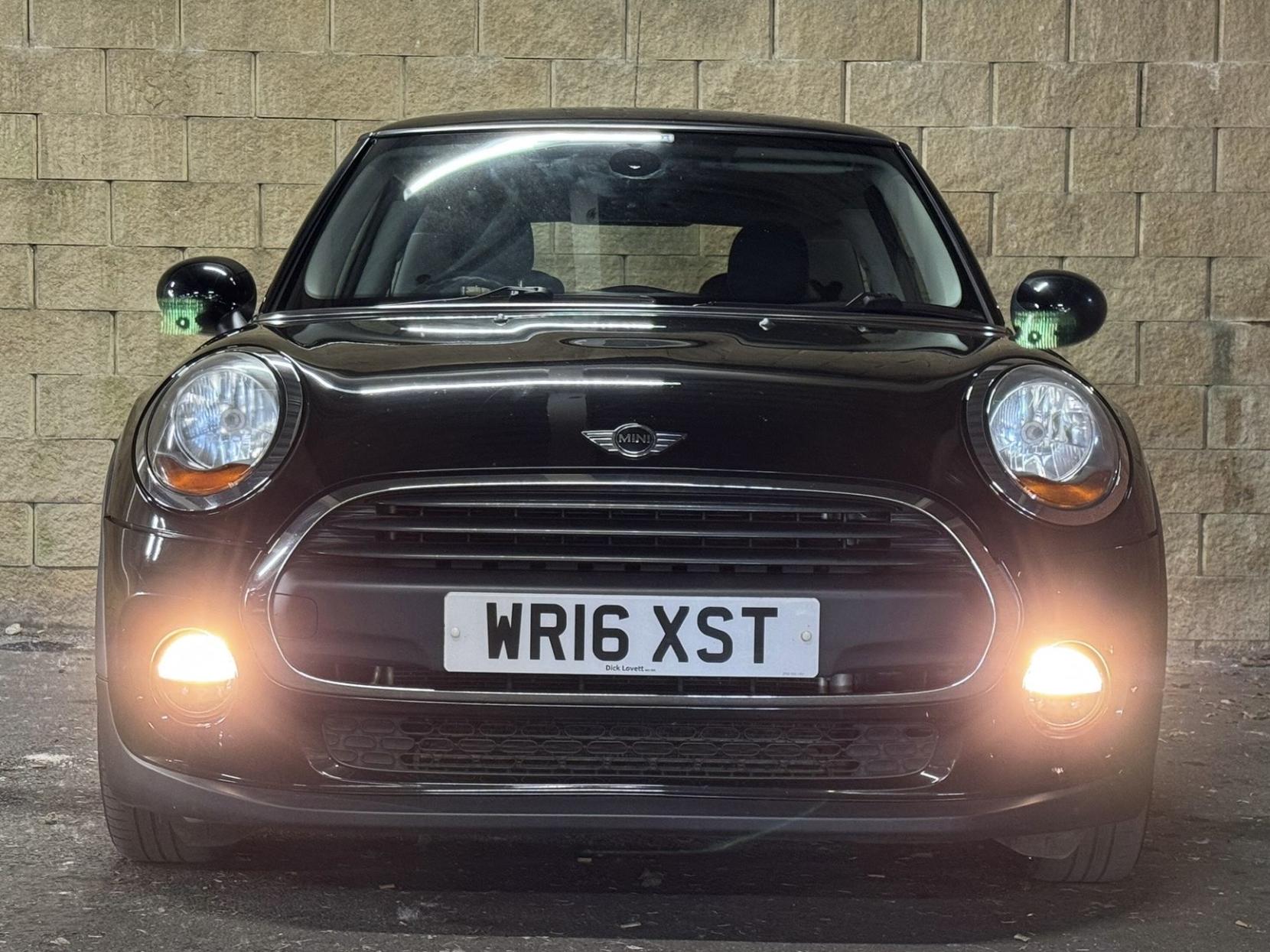 MINI Hatch 1.2 One Hatchback 3dr Petrol Auto Euro 6 (s/s) (102 ps)
