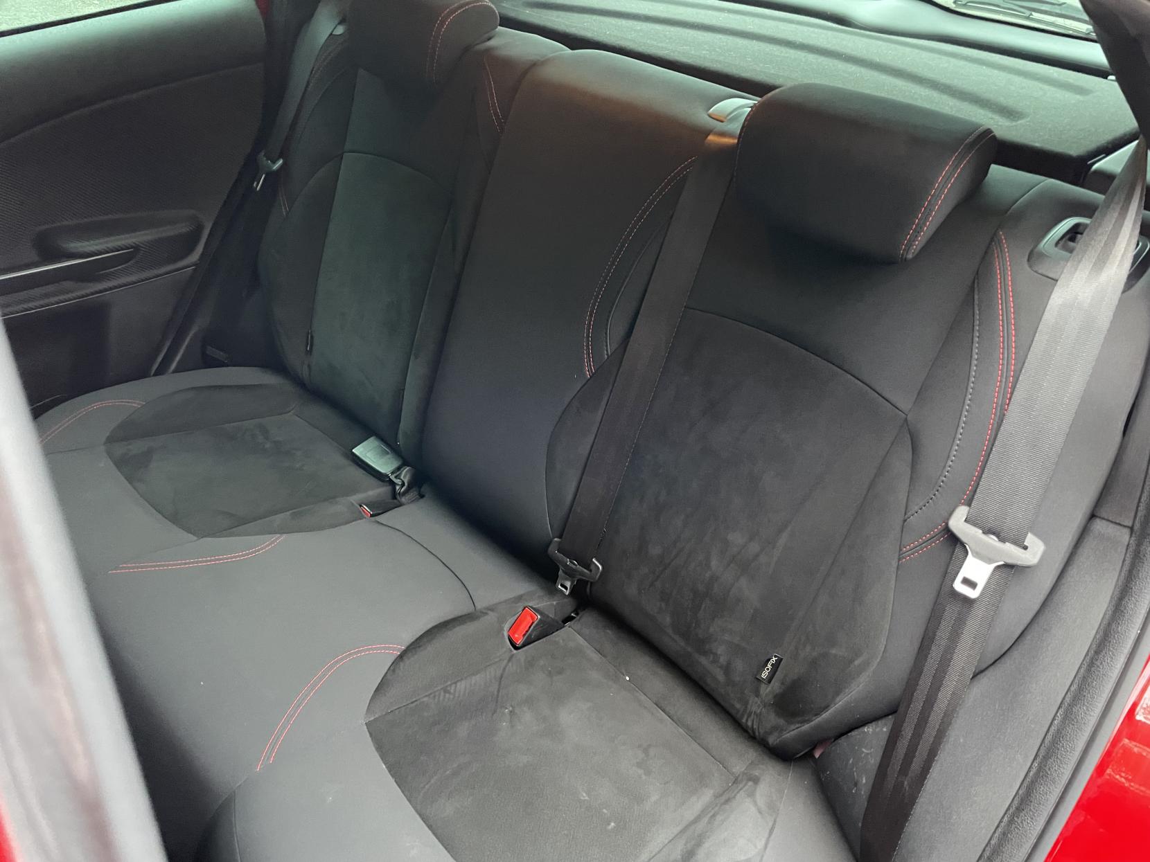 Alfa Romeo Giulietta 2.0 JTDM-2 Sprint Speciale Hatchback 5dr Diesel TCT Euro 6 (s/s) (175 bhp)