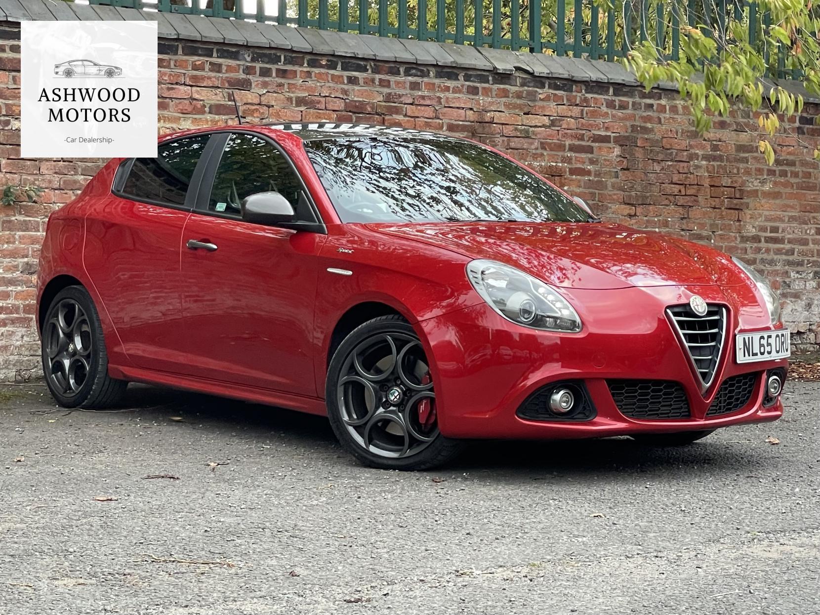 Alfa Romeo Giulietta 2.0 JTDM-2 Sprint Speciale Hatchback 5dr Diesel TCT Euro 6 (s/s) (175 bhp)