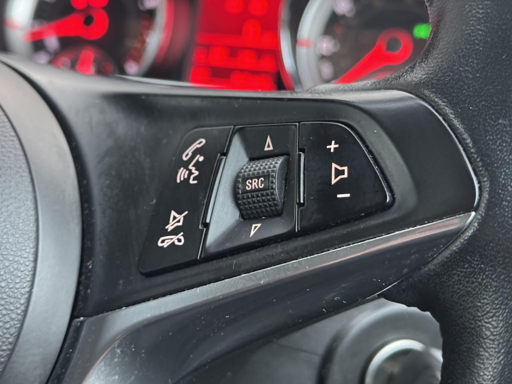 Vauxhall ADAM 1.4i JAM Hatchback 3dr Petrol Manual Euro 6 (87 ps)