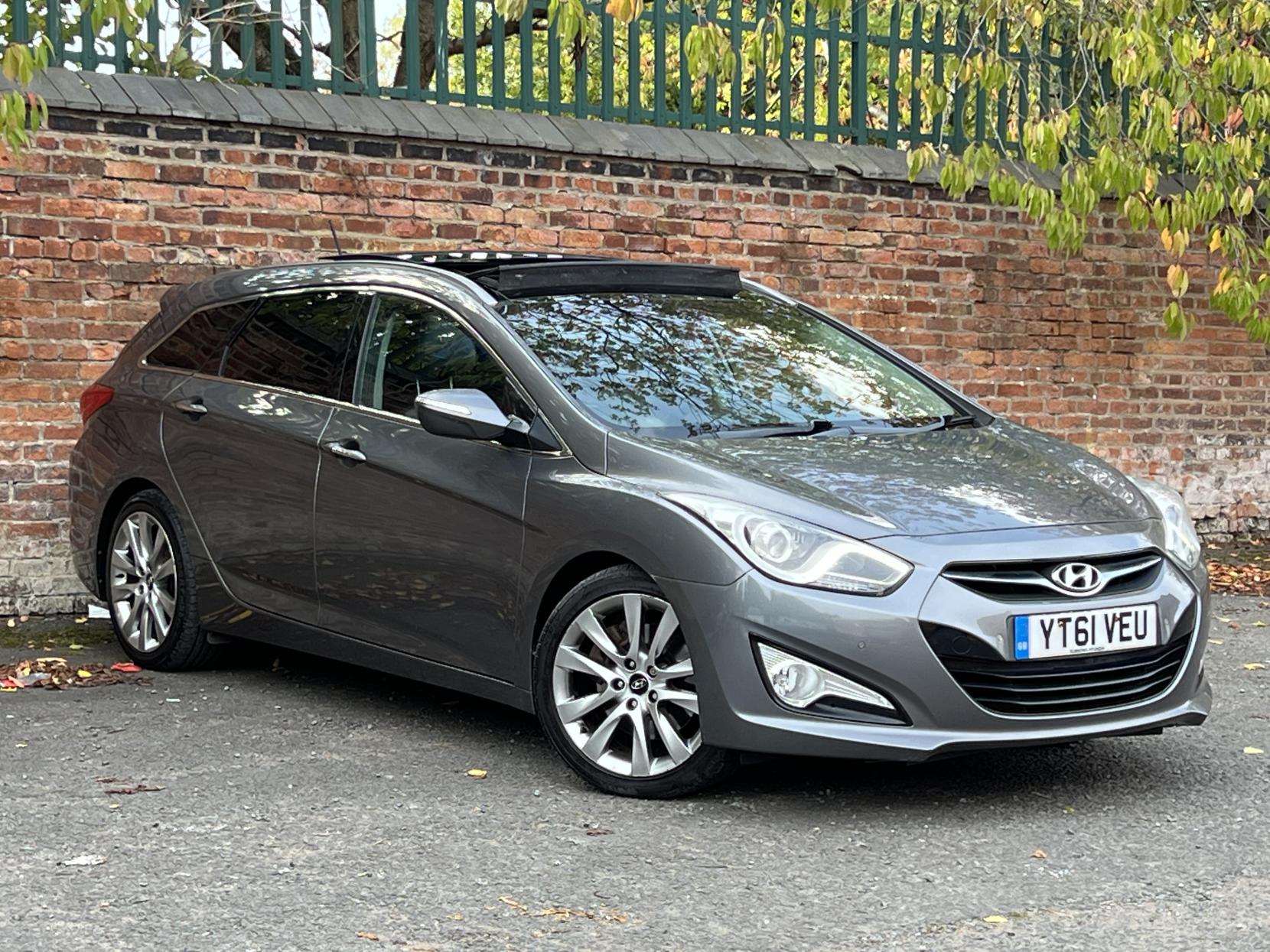 Hyundai i40 1.7 CRDi Premium Estate 5dr Diesel Auto Euro 5 (136 ps)