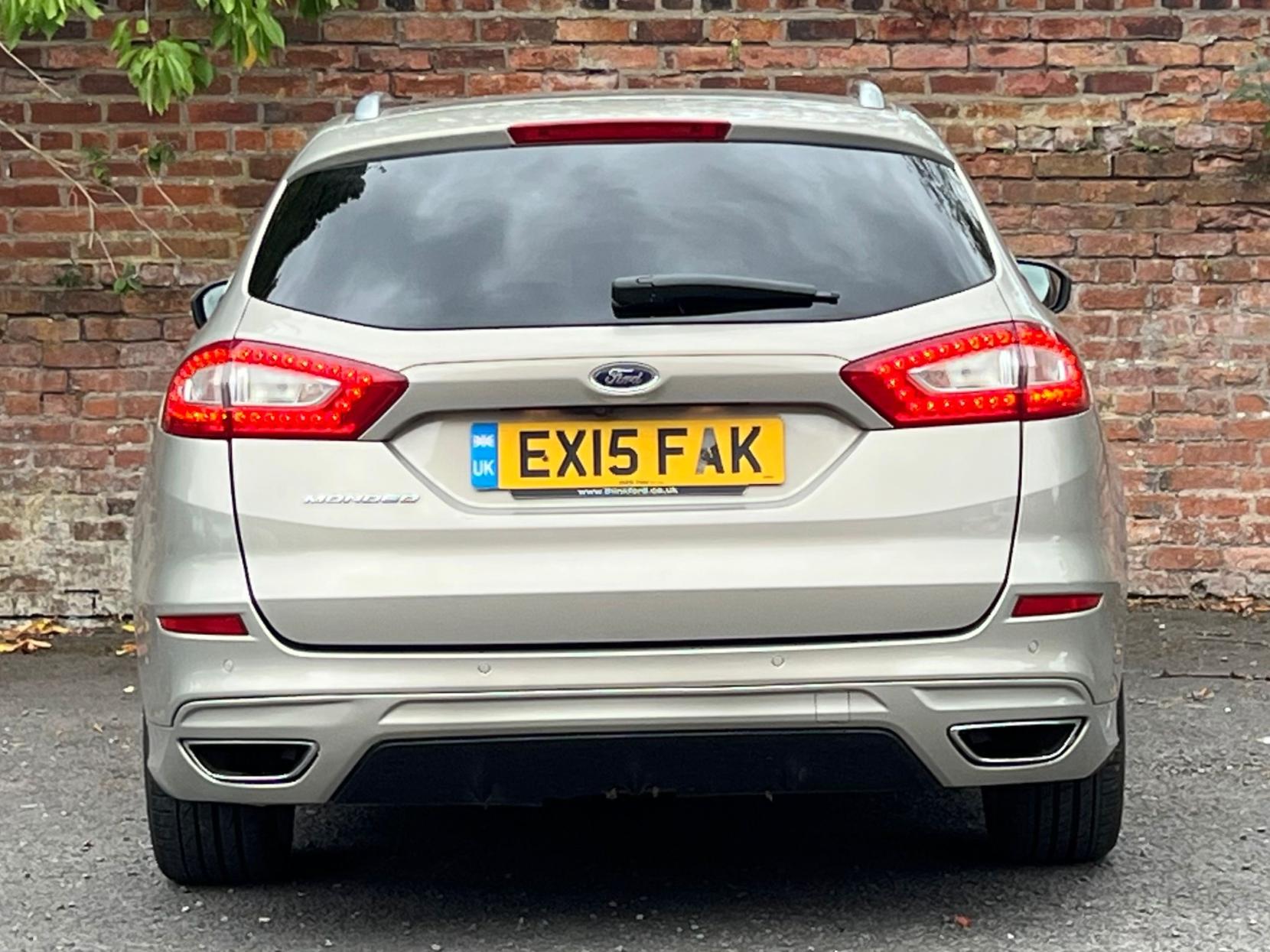 Ford Mondeo 2.0 TDCi Titanium Estate 5dr Diesel Powershift Euro 6 (s/s) (180 ps)