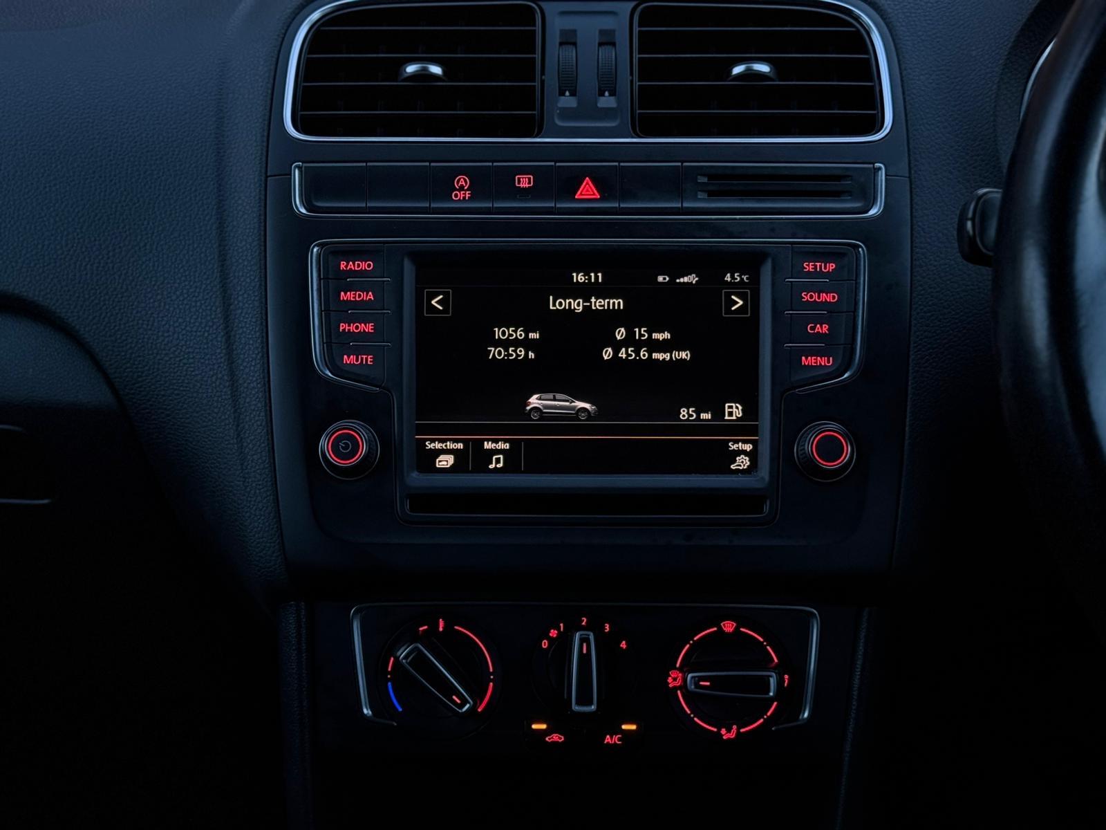 Volkswagen Polo 1.4 TDI BlueMotion Tech SE Hatchback 5dr Diesel Manual Euro 6 (s/s) (75 ps)