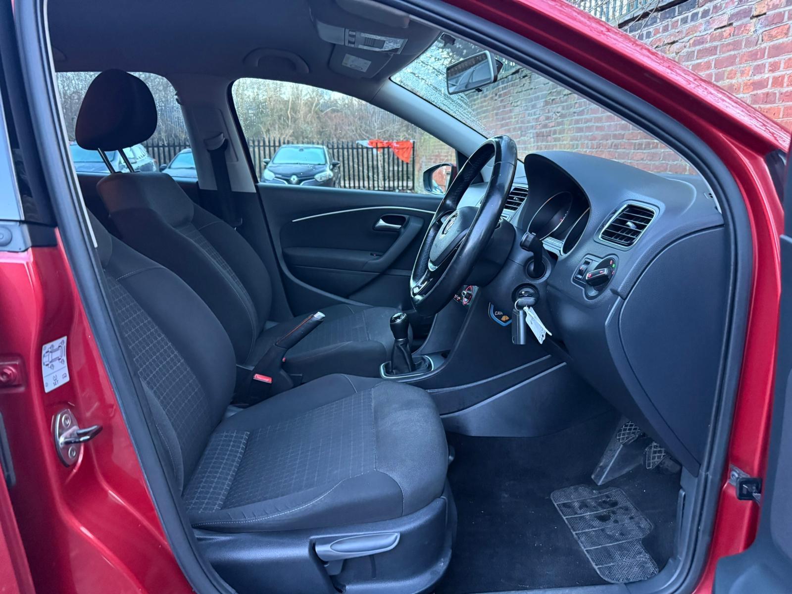 Volkswagen Polo 1.4 TDI BlueMotion Tech SE Hatchback 5dr Diesel Manual Euro 6 (s/s) (75 ps)