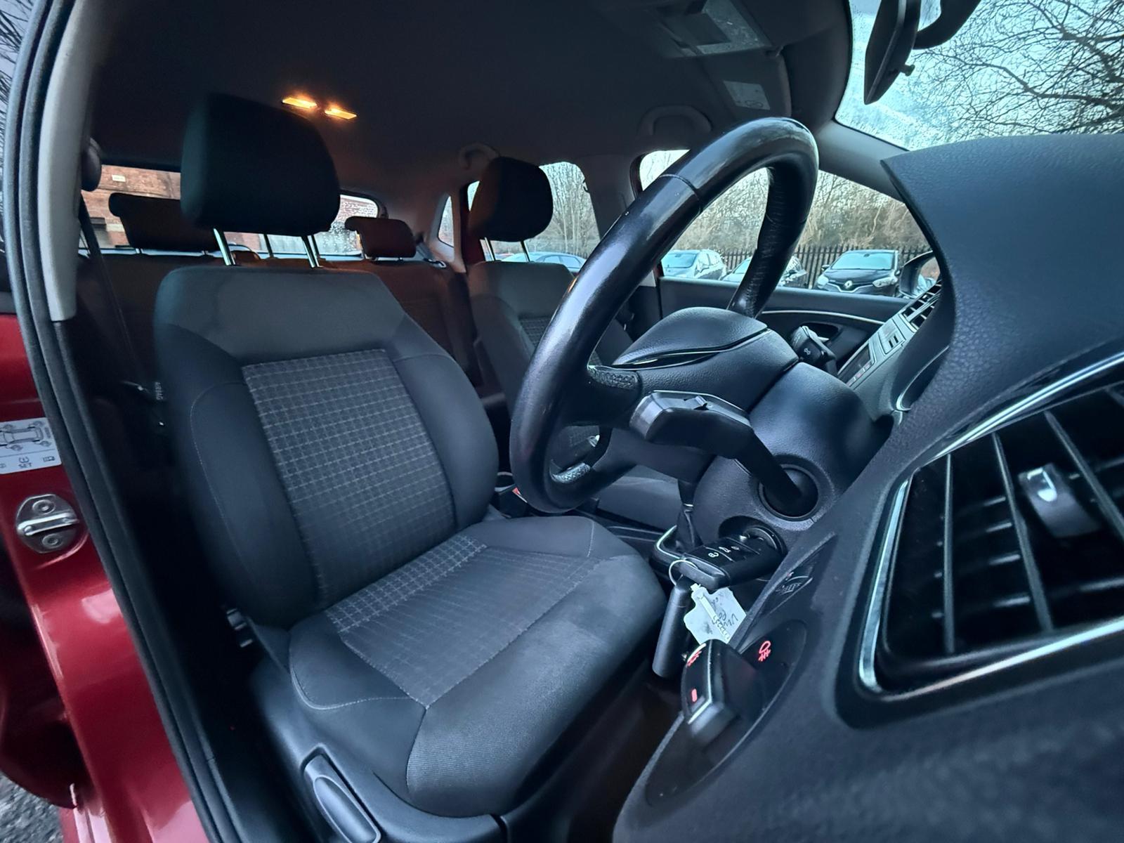 Volkswagen Polo 1.4 TDI BlueMotion Tech SE Hatchback 5dr Diesel Manual Euro 6 (s/s) (75 ps)