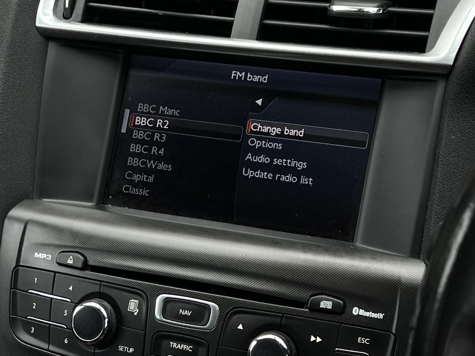 Citroen DS4 1.6 e-HDi Airdream DStyle Hatchback 5dr Diesel EGS6 Euro 5 (s/s) (110 ps)