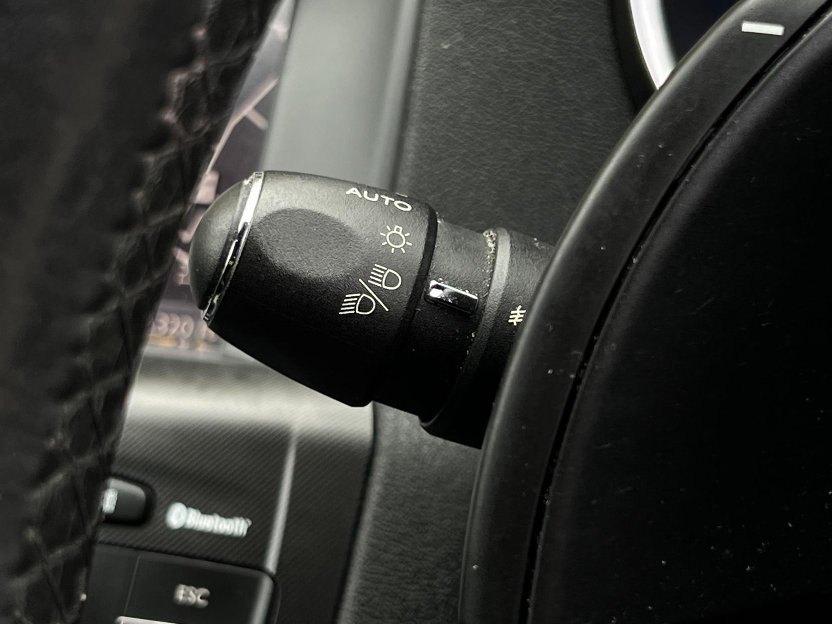 Citroen DS4 1.6 e-HDi Airdream DStyle Hatchback 5dr Diesel EGS6 Euro 5 (s/s) (110 ps)