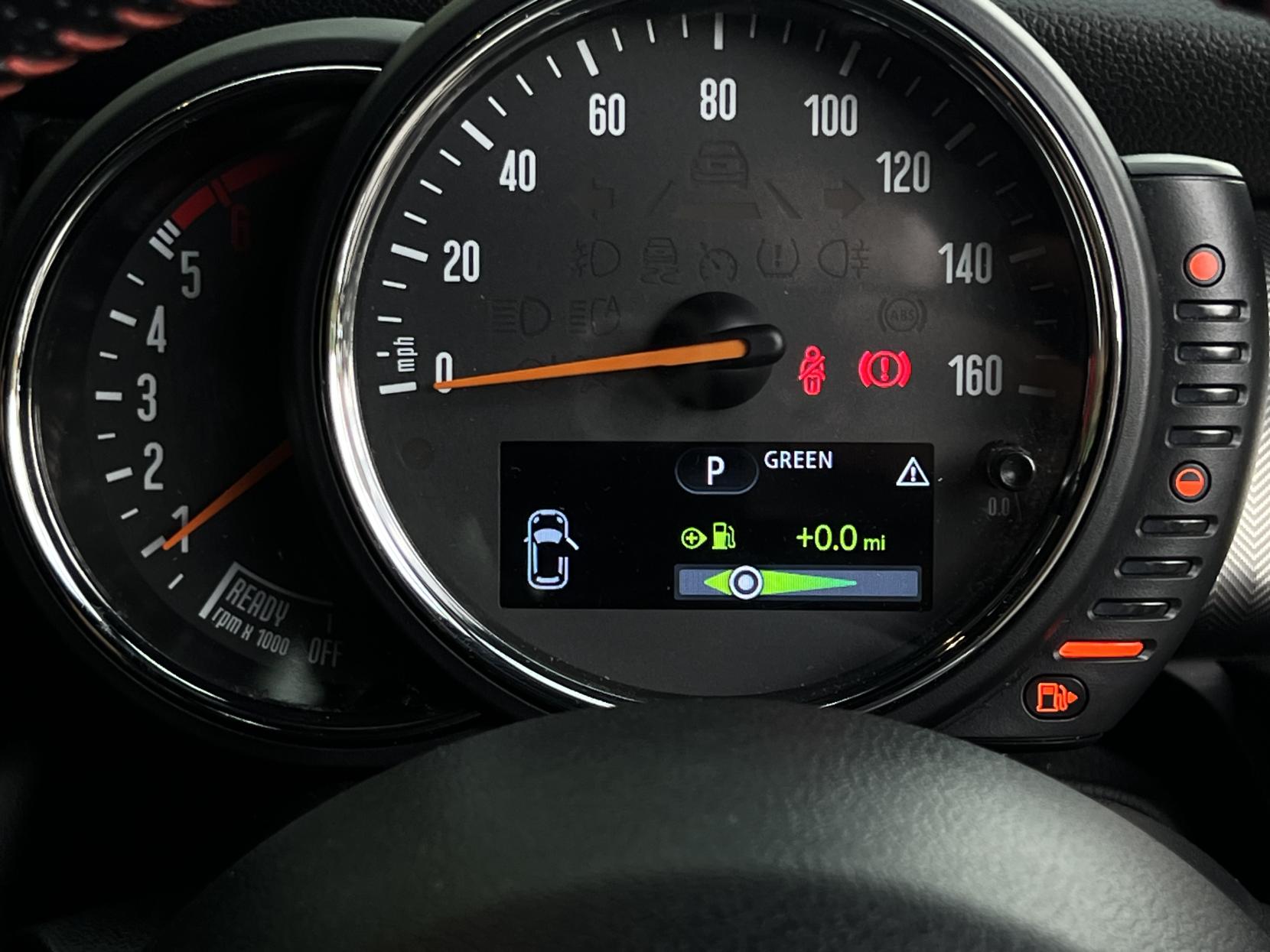 MINI Hatch 1.5 Cooper D Hatchback 3dr Diesel Auto Euro 6 (s/s) (116 ps)
