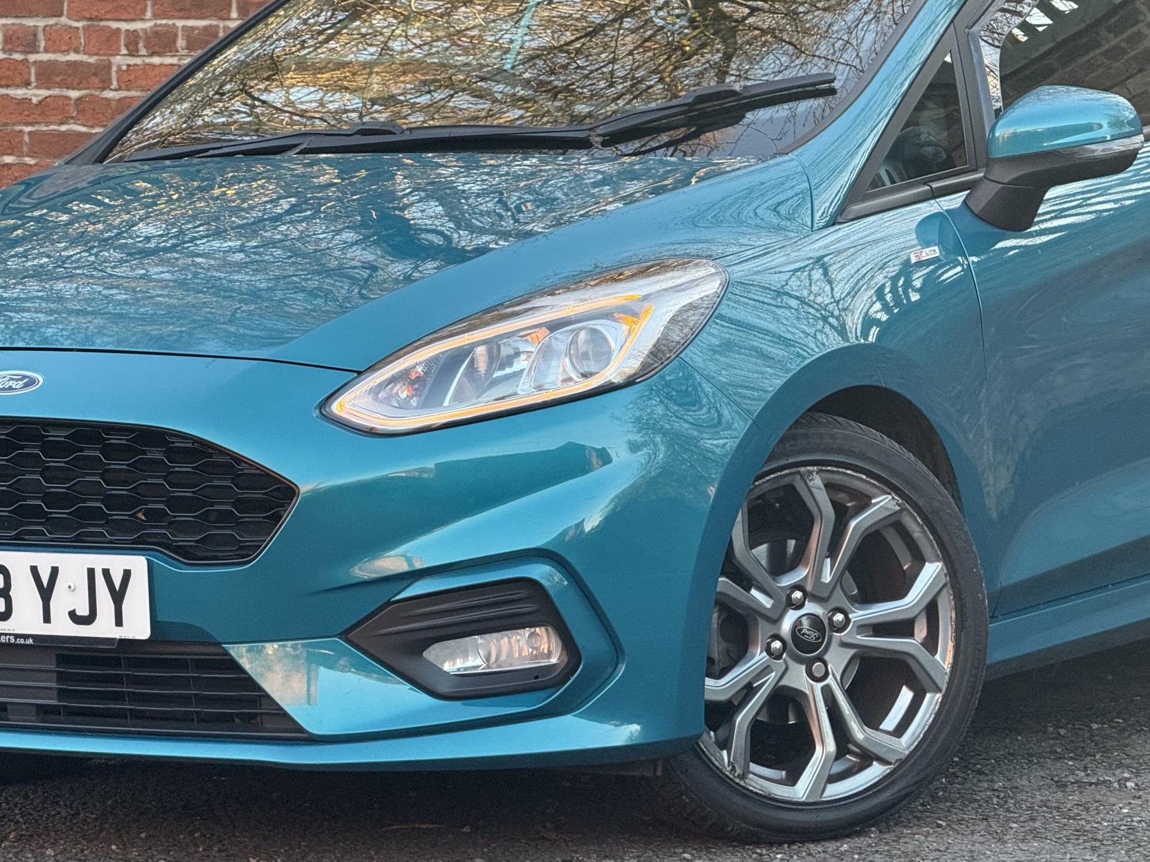Ford Fiesta 1.0T EcoBoost GPF ST-Line Hatchback 5dr Petrol Auto Euro 6 (s/s) (100 ps)