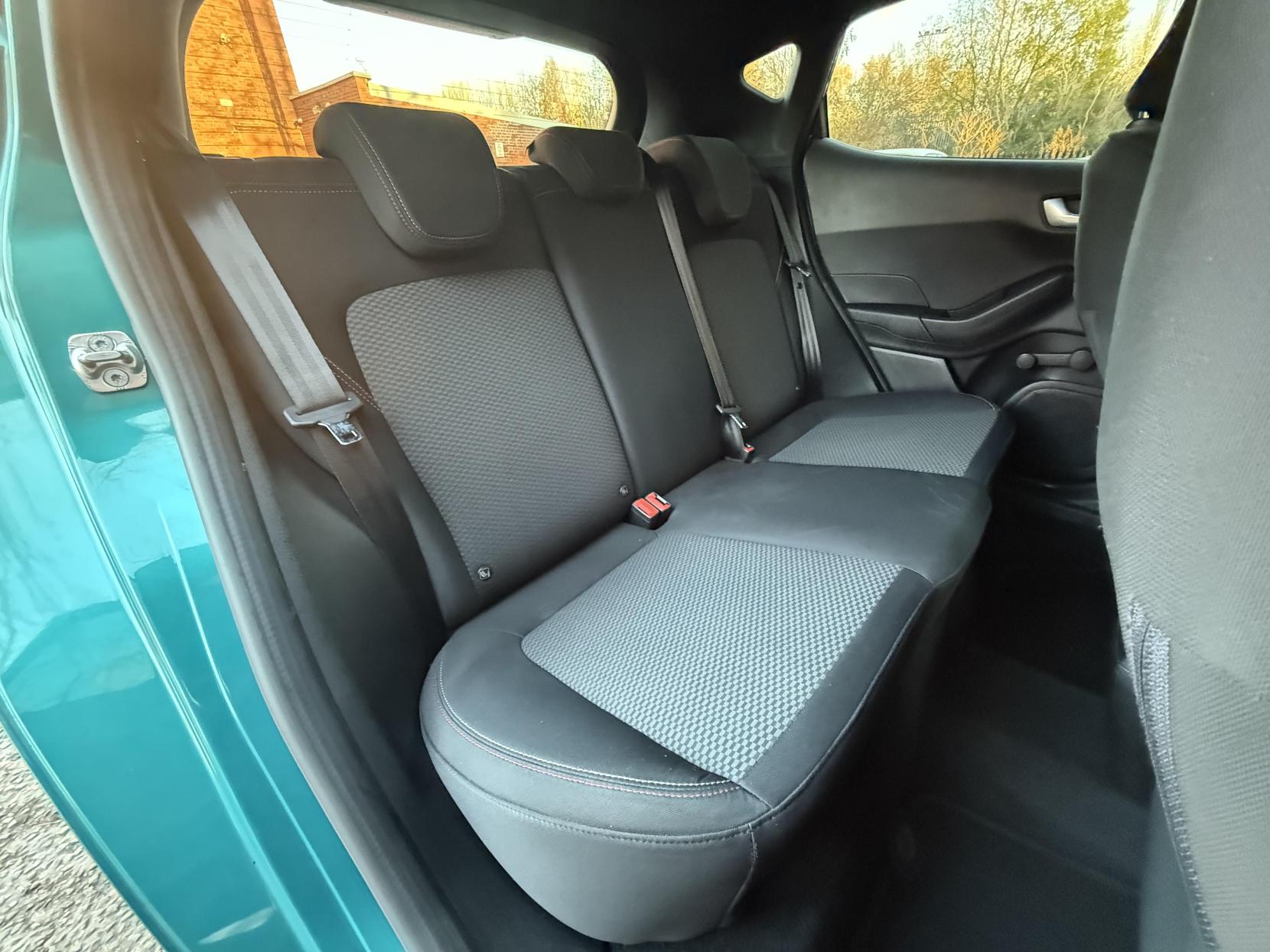 Ford Fiesta 1.0T EcoBoost GPF ST-Line Hatchback 5dr Petrol Auto Euro 6 (s/s) (100 ps)