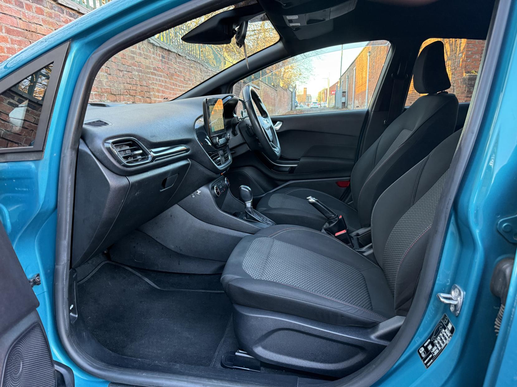 Ford Fiesta 1.0T EcoBoost GPF ST-Line Hatchback 5dr Petrol Auto Euro 6 (s/s) (100 ps)