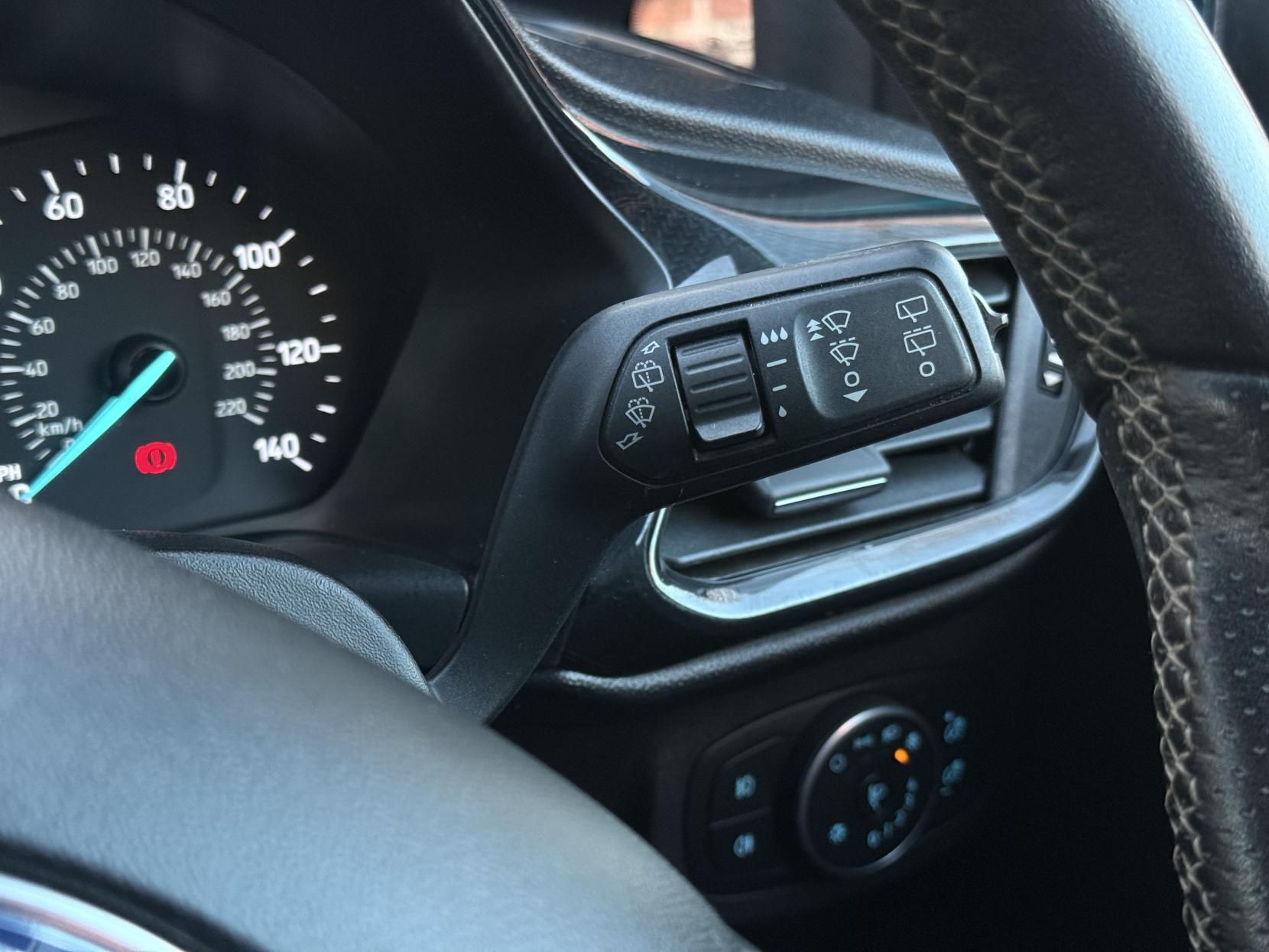 Ford Fiesta 1.0T EcoBoost GPF ST-Line Hatchback 5dr Petrol Auto Euro 6 (s/s) (100 ps)