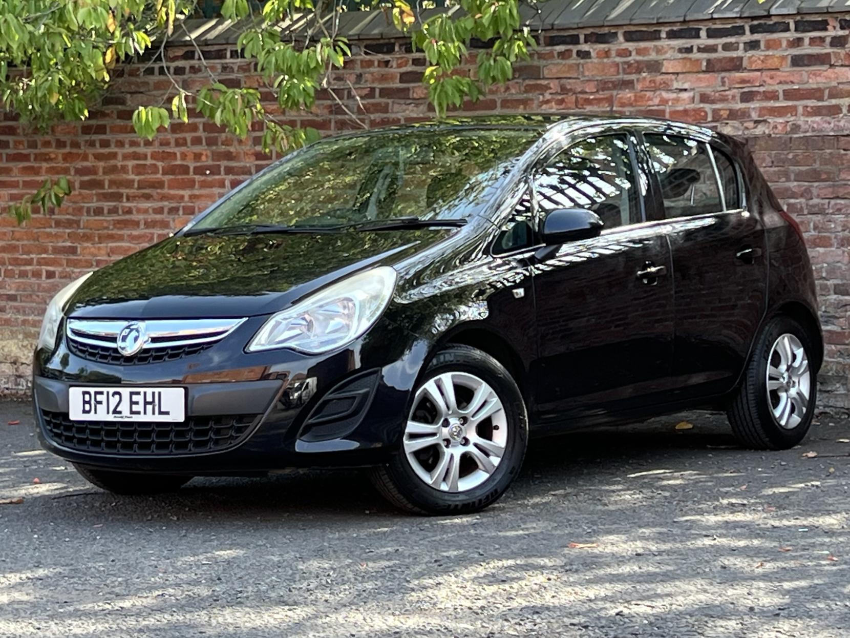 Vauxhall Corsa 1.2 16V Exclusiv Hatchback 5dr Petrol Easytronic Euro 5 (A/C) (85 ps)