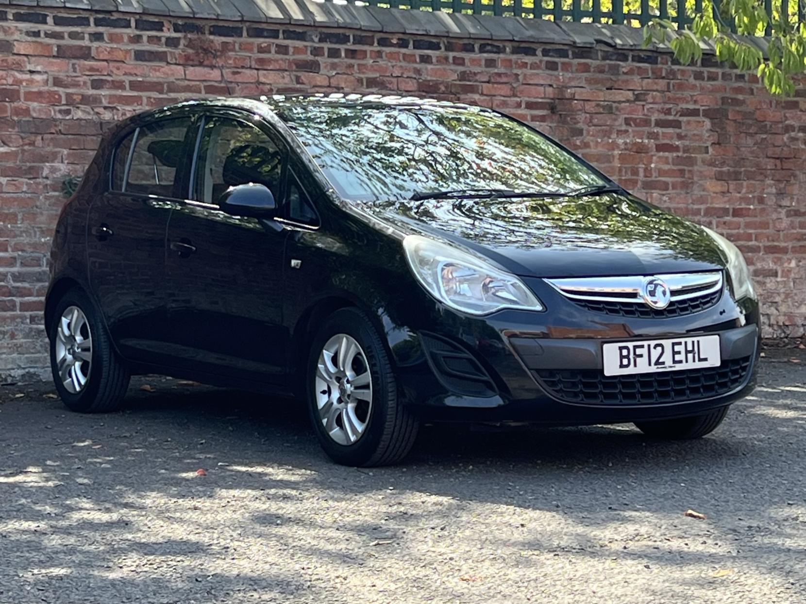 Vauxhall Corsa 1.2 16V Exclusiv Hatchback 5dr Petrol Easytronic Euro 5 (A/C) (85 ps)