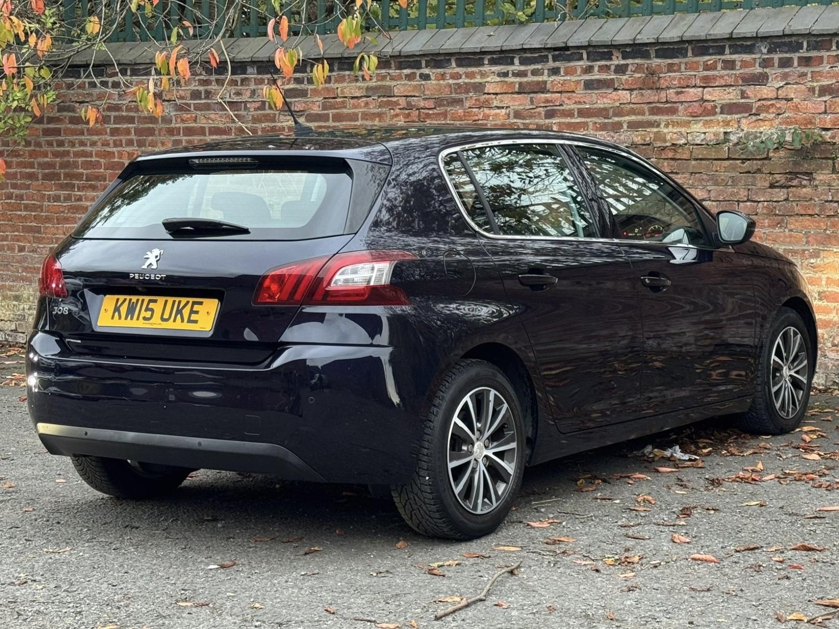 Peugeot 308 2.0 BlueHDi Allure Hatchback 5dr Diesel Auto Euro 6 (s/s) (150 ps)