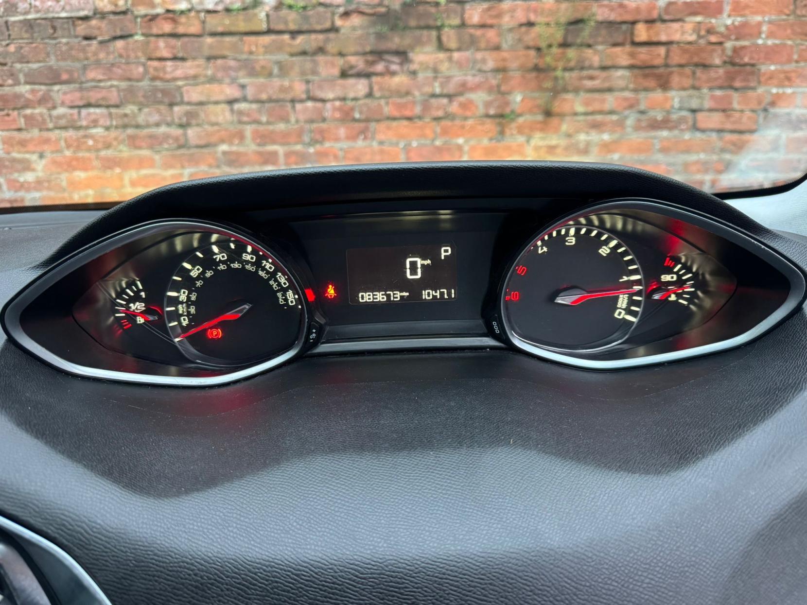 Peugeot 308 2.0 BlueHDi Allure Hatchback 5dr Diesel Auto Euro 6 (s/s) (150 ps)