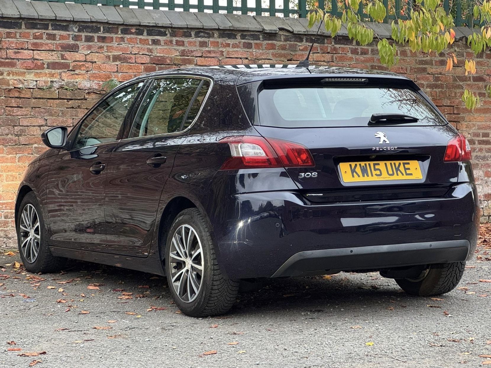 Peugeot 308 2.0 BlueHDi Allure Hatchback 5dr Diesel Auto Euro 6 (s/s) (150 ps)